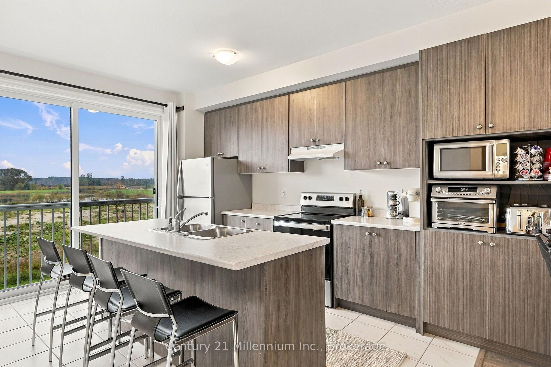 Photo 7 of 70 Sandhill Crane Drive, Wasaga Beach — HOMEH