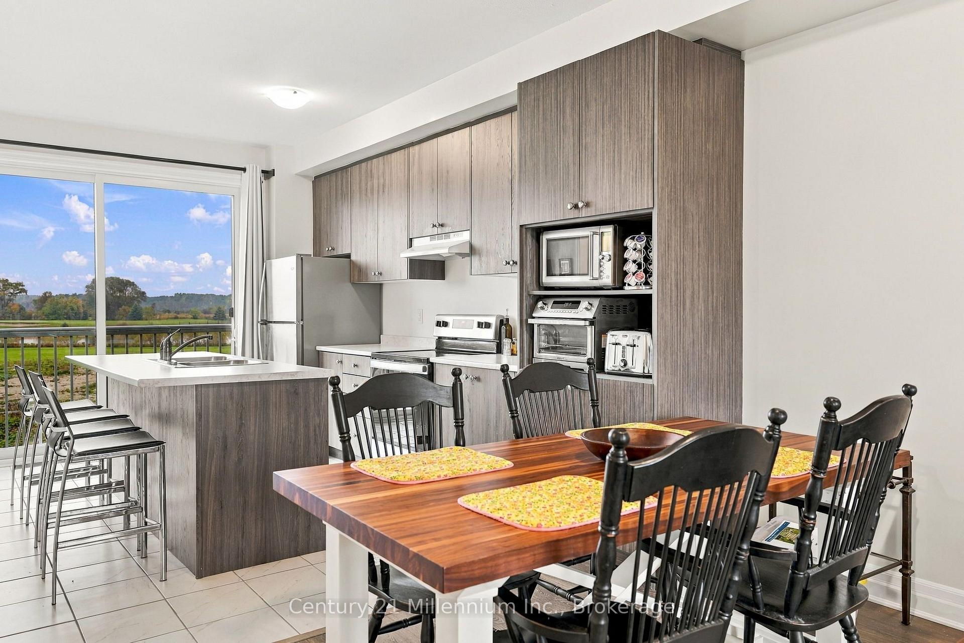 Photo 13 of 70 Sandhill Crane Drive, Wasaga Beach — HOMEH