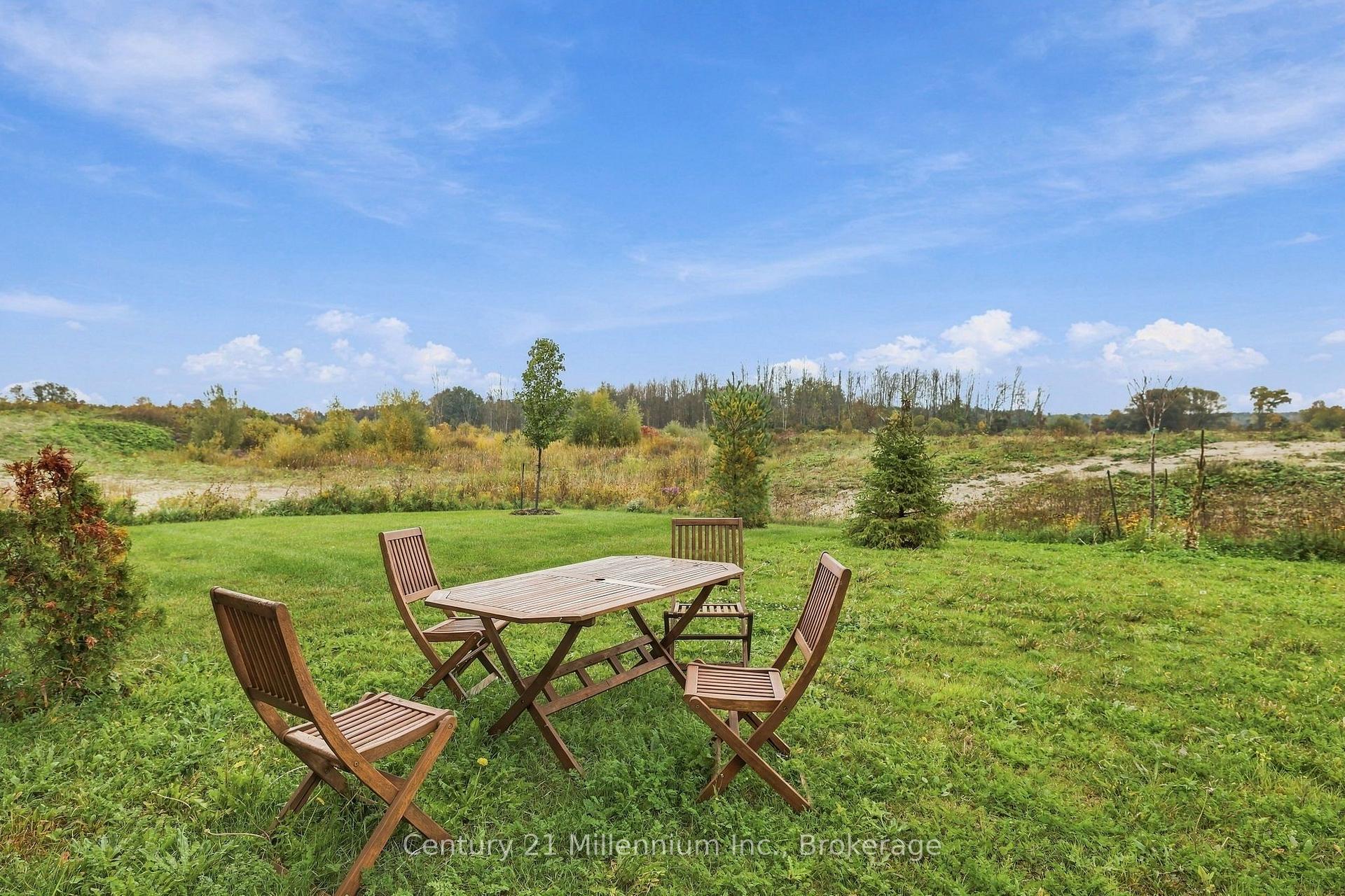 Photo 34 of 70 Sandhill Crane Drive, Wasaga Beach — HOMEH