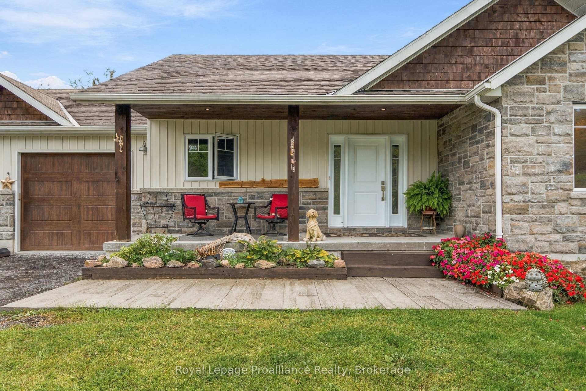 Photo 2 of 1390a Mudcat Road, Belleville, Thurlow Ward — HOMEH