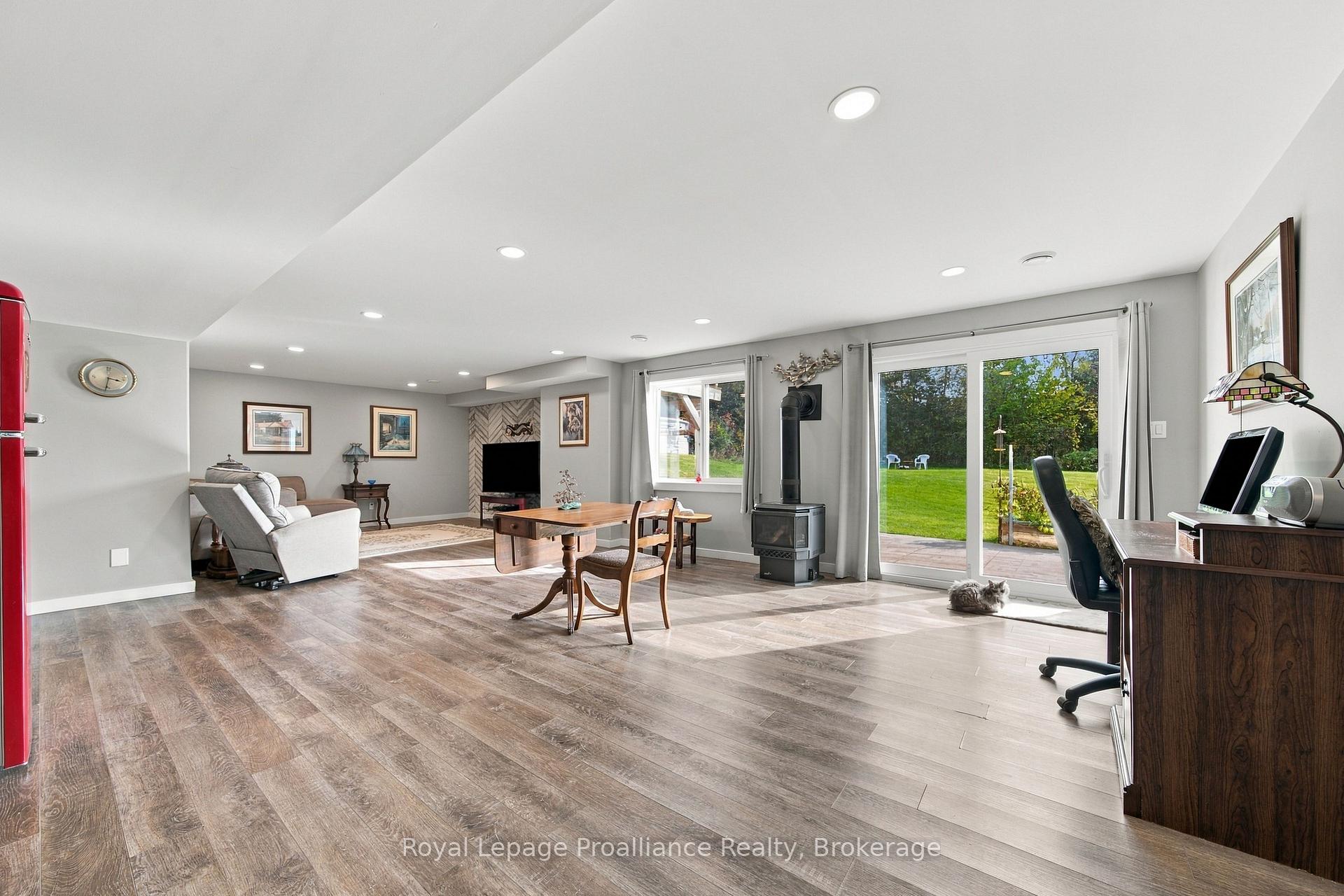 Photo 23 of 1390a Mudcat Road, Belleville, Thurlow Ward — HOMEH