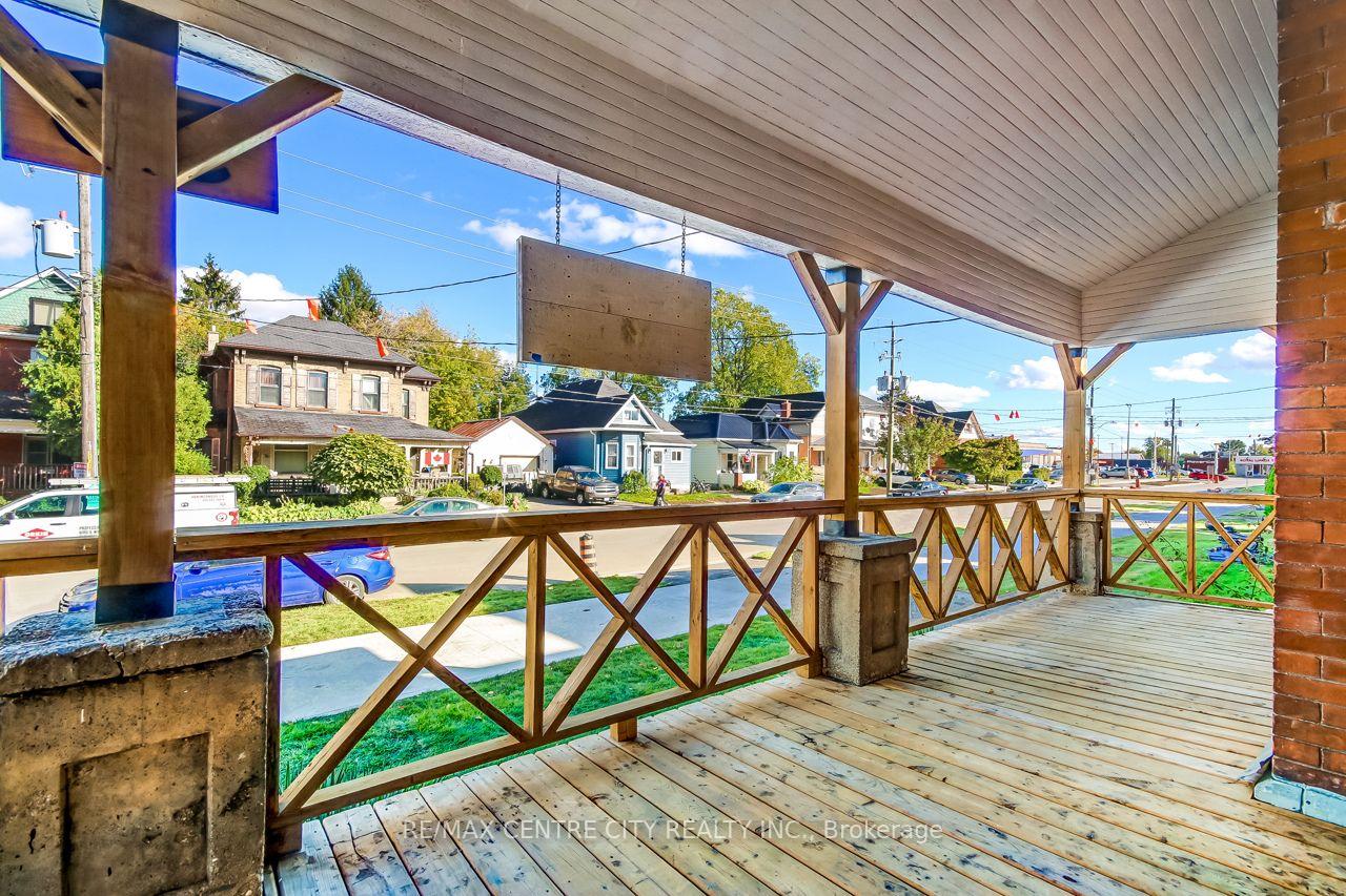 Photo 5 of 20 Alma Street, St. Thomas — HOMEH
