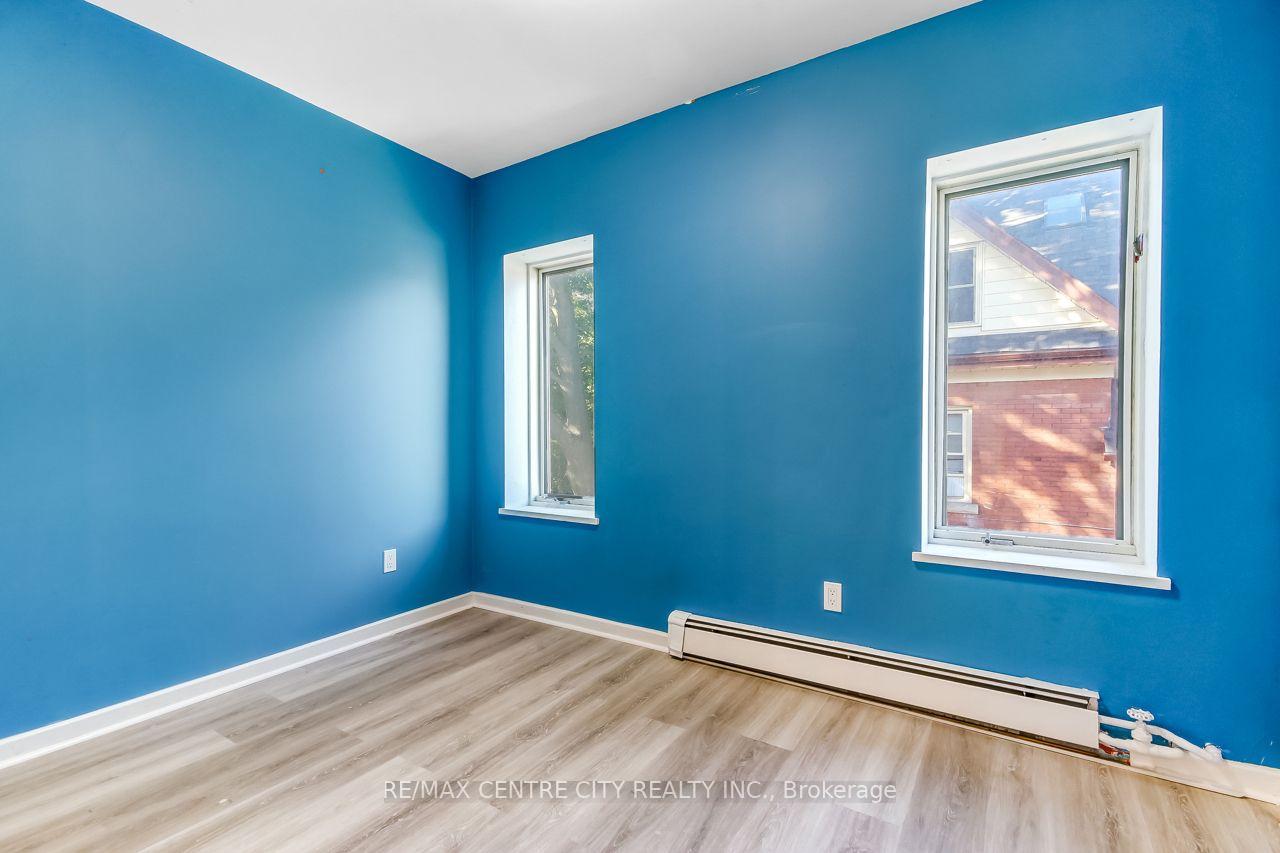 Photo 31 of 20 Alma Street, St. Thomas — HOMEH