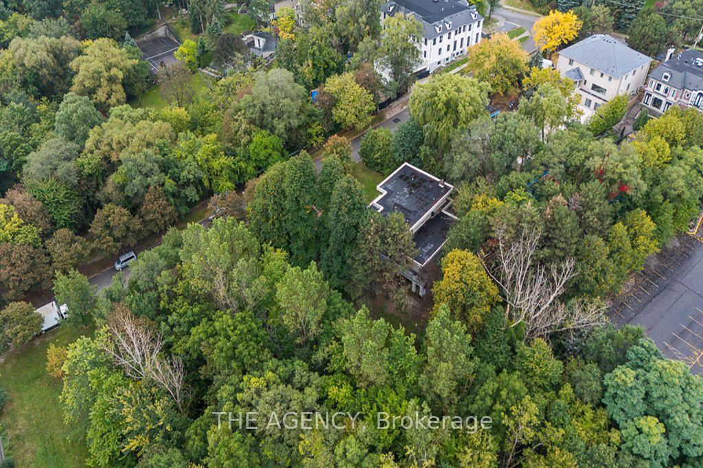 Photo 6 of 48 Silvergrove Road, North York, St. Andrew-Windfields — HOMEH