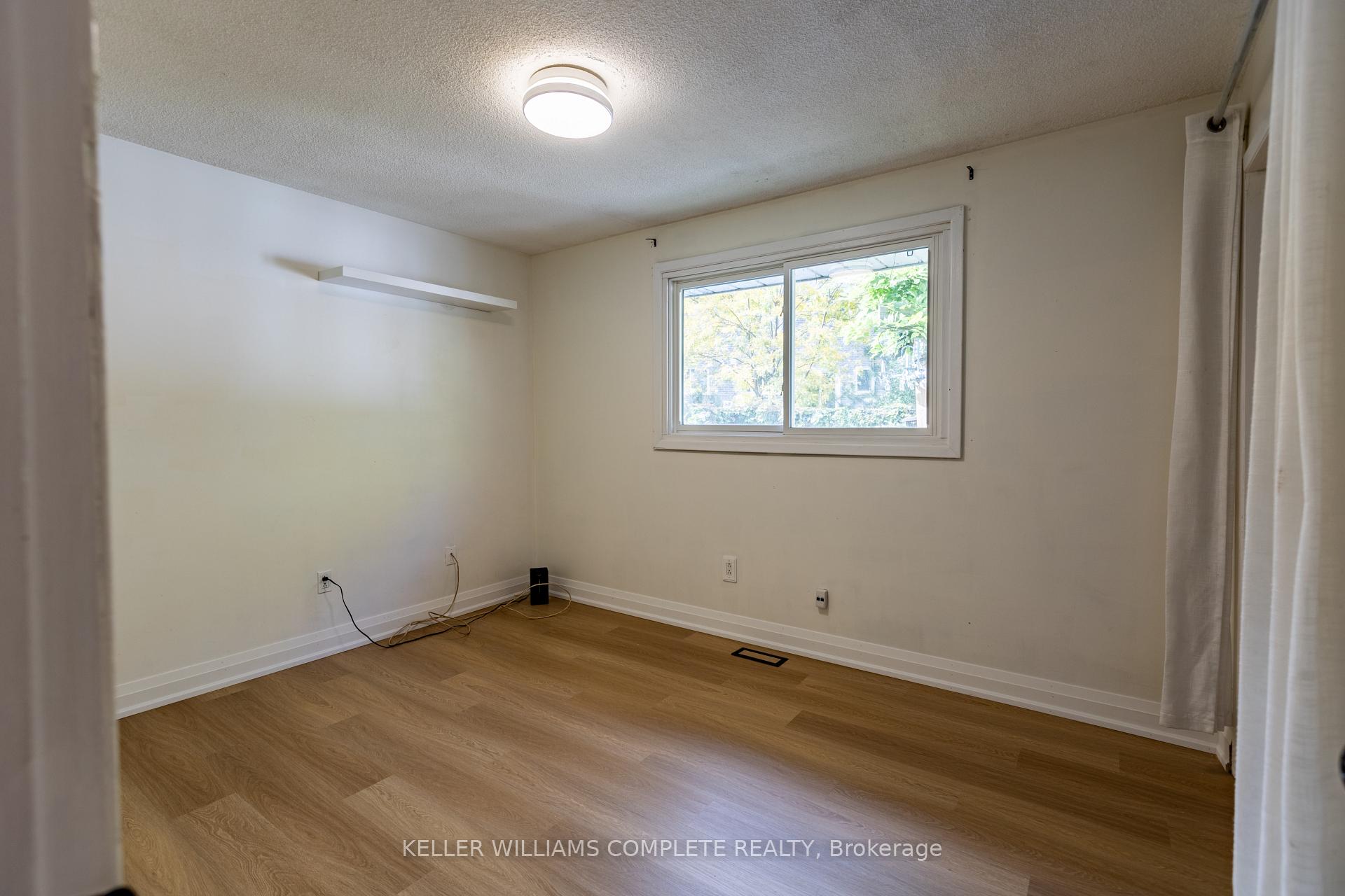 Photo 26 of 9 Glen Avenue, St. Catharines, Western Hill — HOMEH
