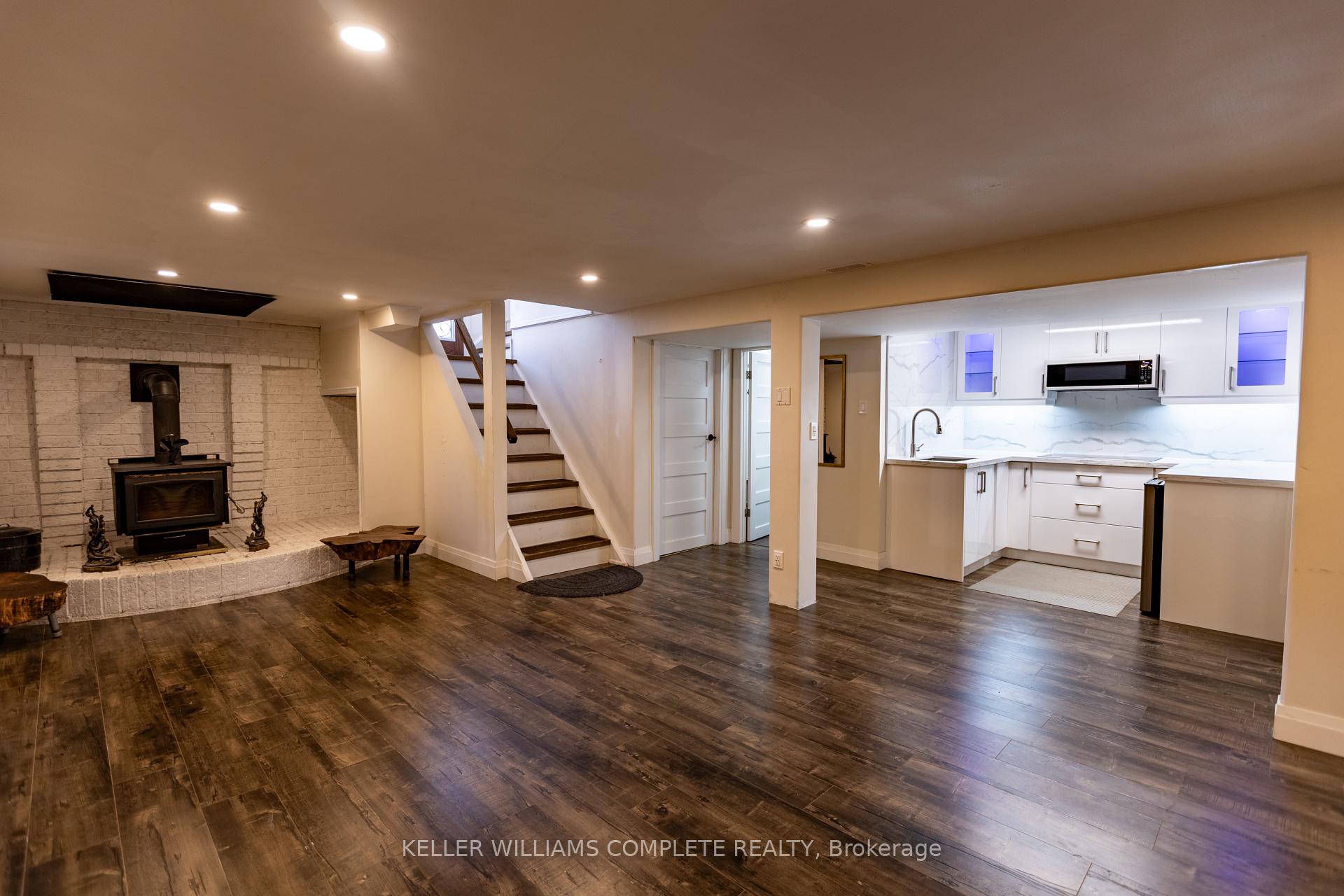 Photo 35 of 9 Glen Avenue, St. Catharines, Western Hill — HOMEH