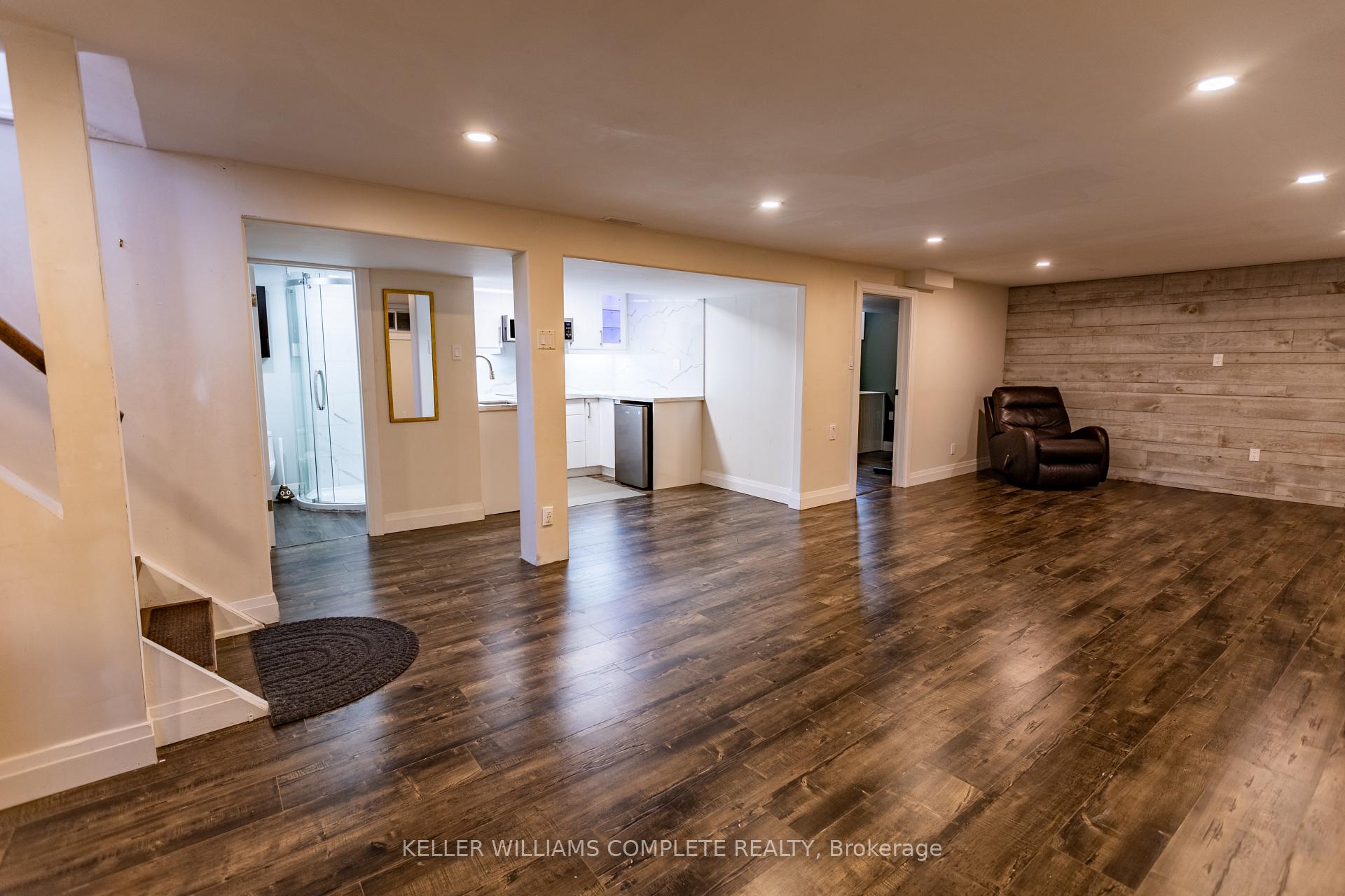 Photo 36 of 9 Glen Avenue, St. Catharines, Western Hill — HOMEH