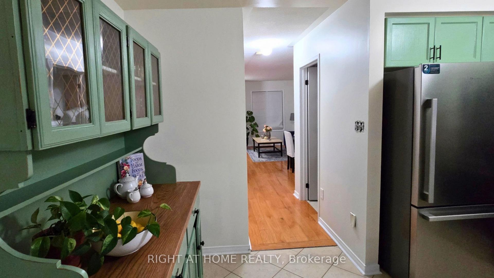 Photo 37 of Unit BL43, 43 Brickworks Lane, Toronto, Junction Area — HOMEH