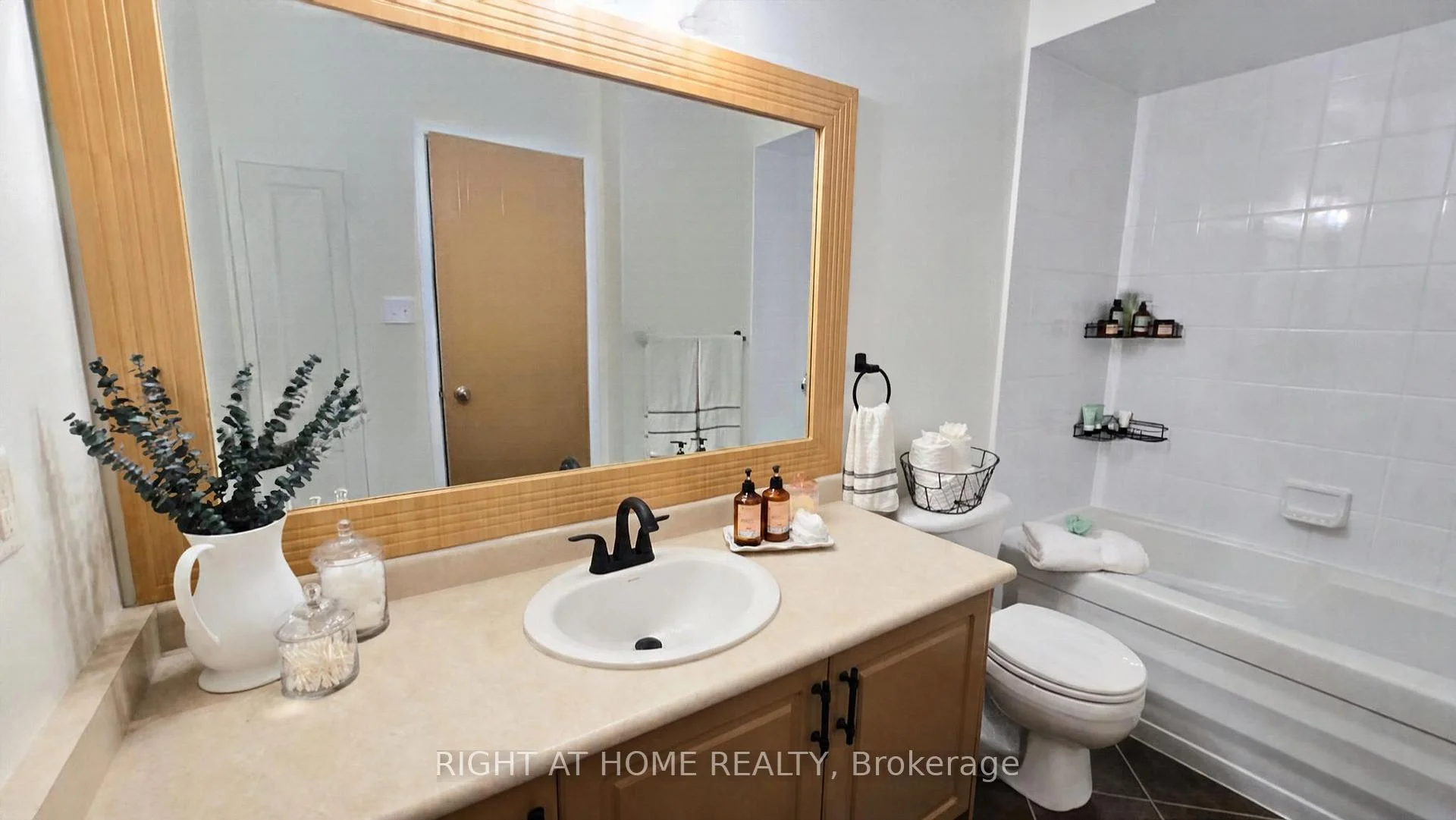 Photo 63 of Unit BL43, 43 Brickworks Lane, Toronto, Junction Area — HOMEH