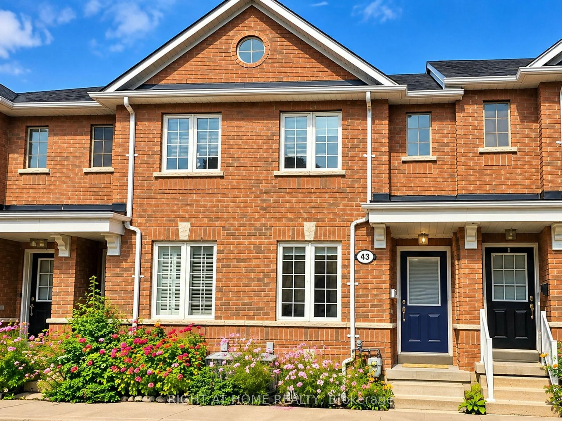 Photo 10 of Unit BL43, 43 Brickworks Lane, Toronto, Junction Area — HOMEH