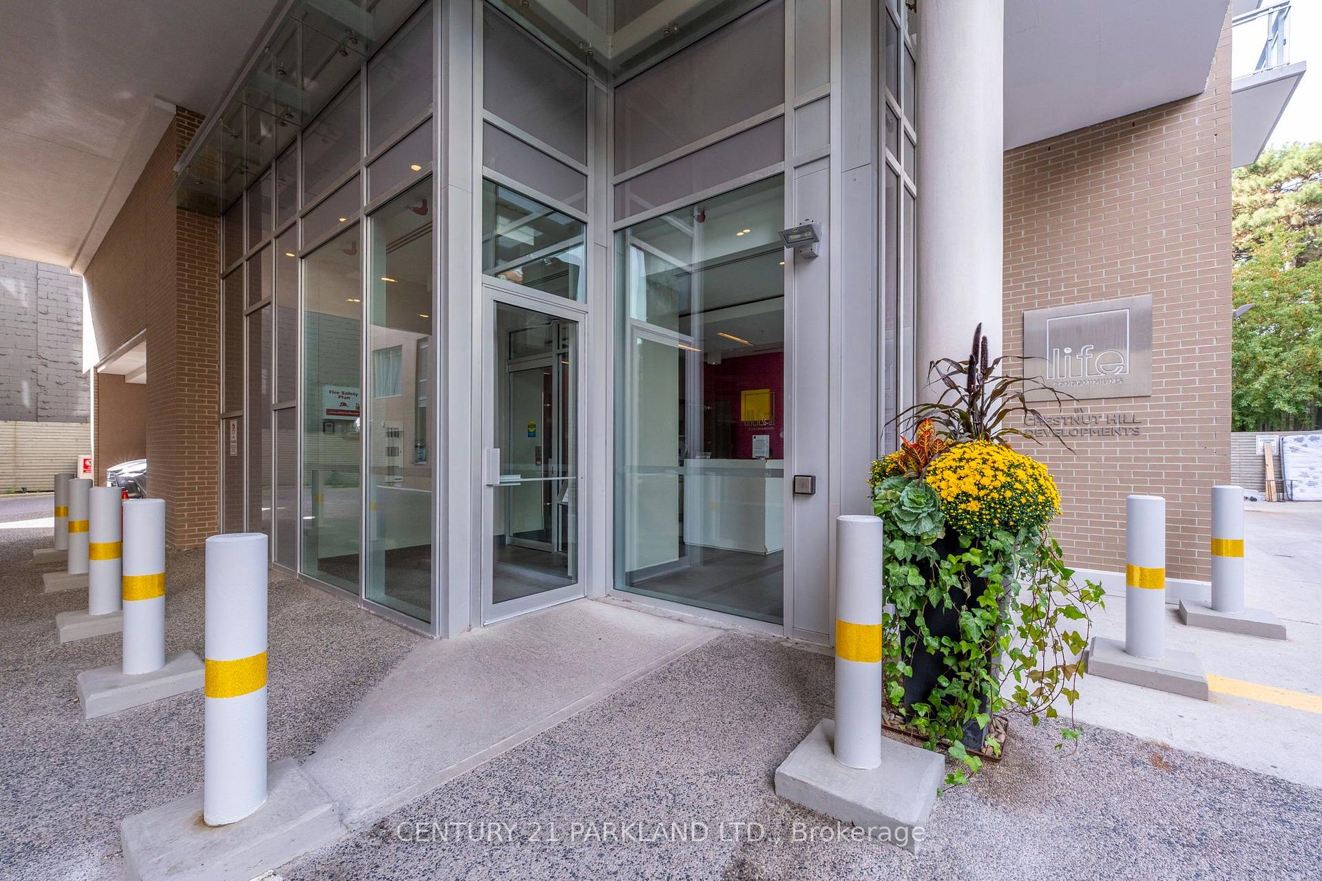Photo 3 of Unit 707, 68 Merton Street, Toronto, Mount Pleasant West — HOMEH