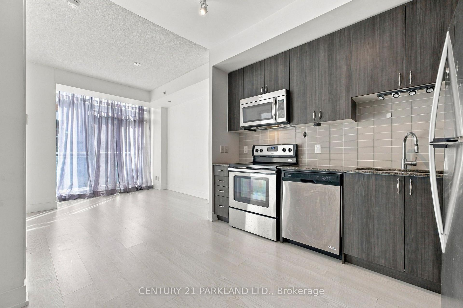 Photo 7 of Unit 707, 68 Merton Street, Toronto, Mount Pleasant West — HOMEH