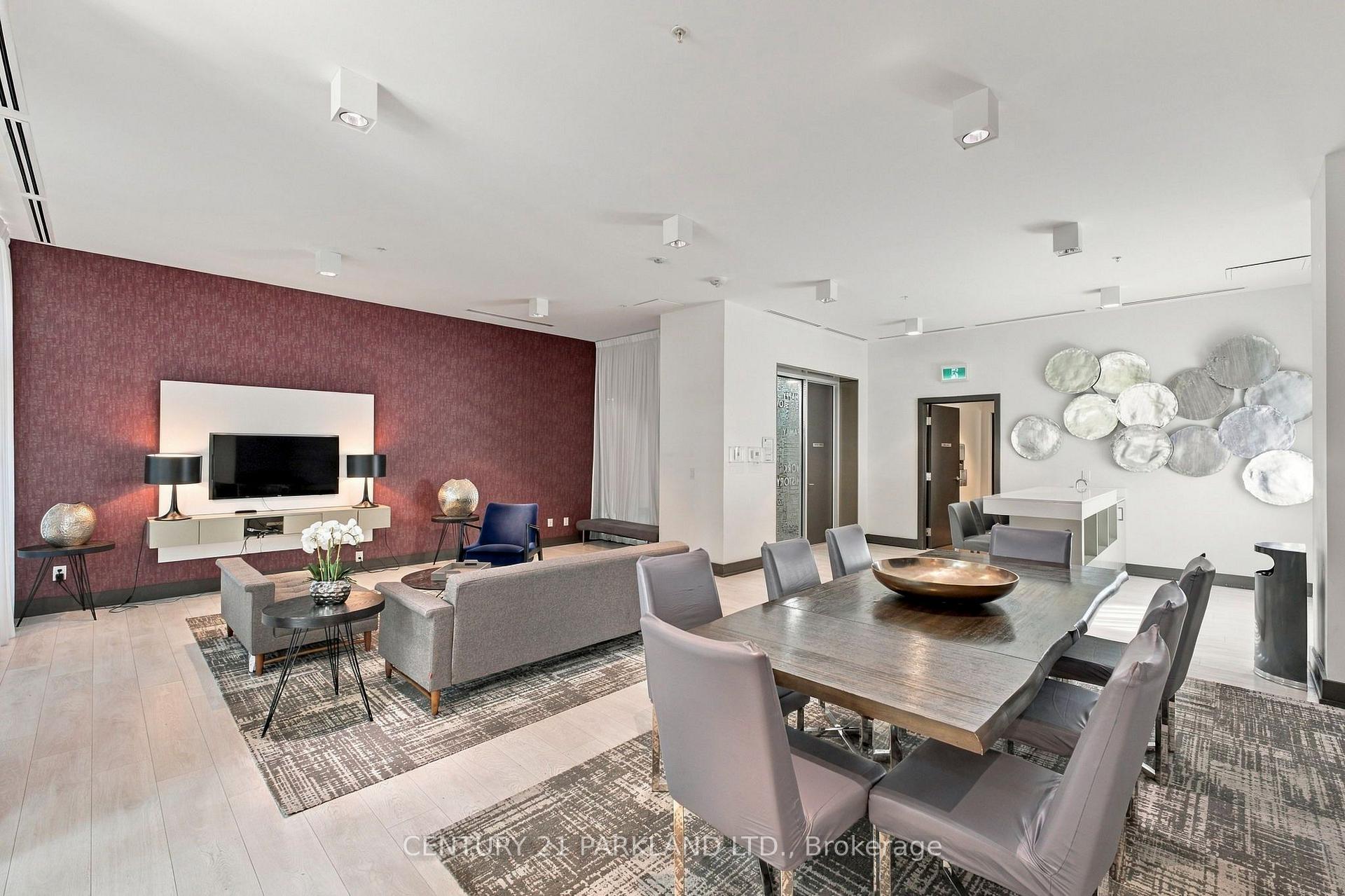 Photo 10 of Unit 707, 68 Merton Street, Toronto, Mount Pleasant West — HOMEH