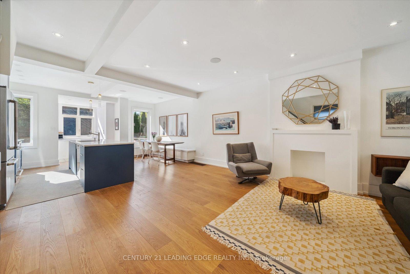 Photo 8 of 888 Manning Avenue, Toronto, The Annex — HOMEH