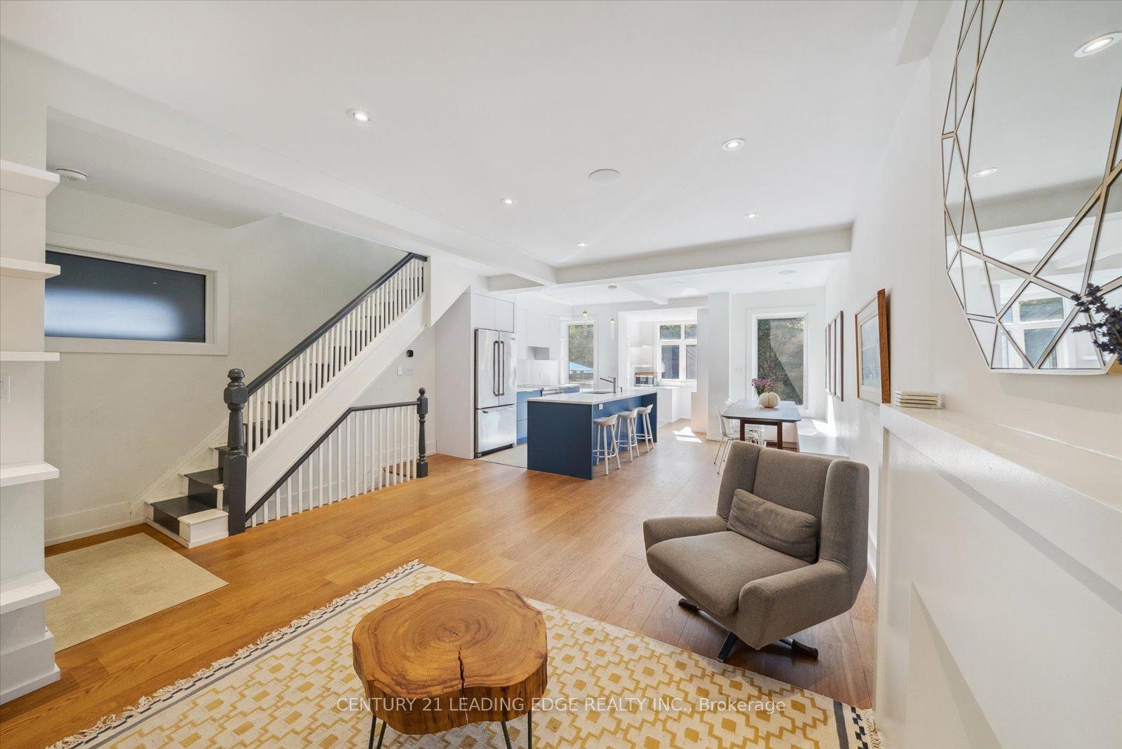 Photo 12 of 888 Manning Avenue, Toronto, The Annex — HOMEH
