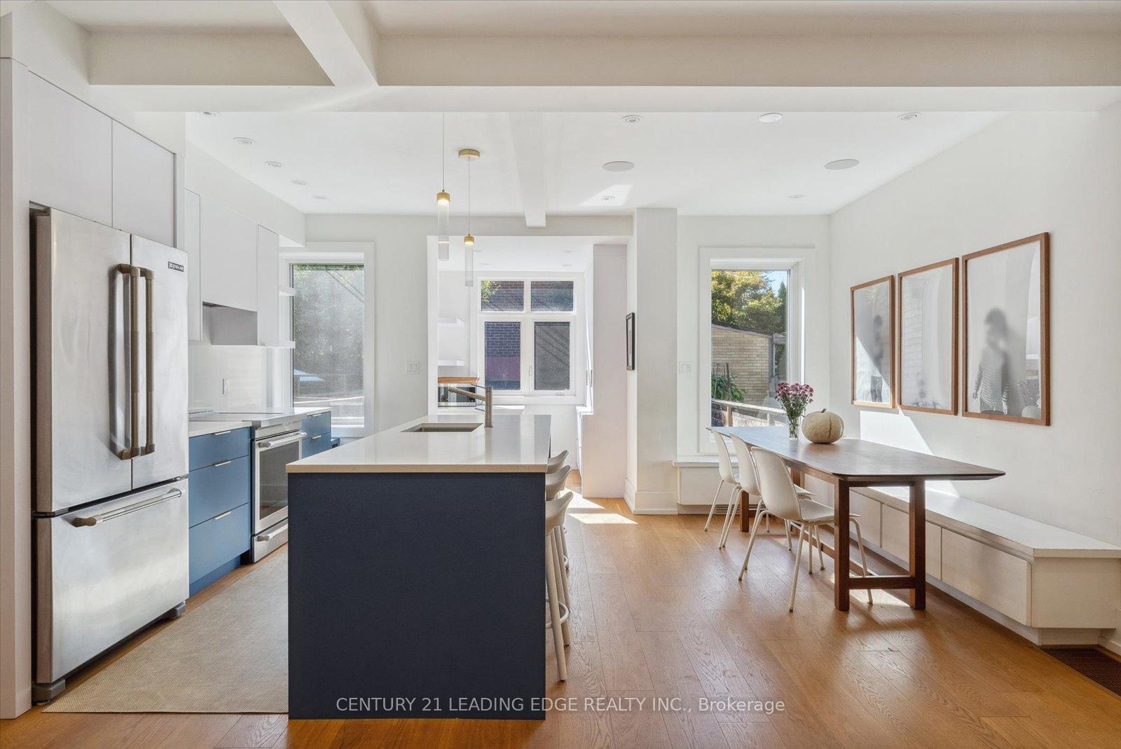 Photo 15 of 888 Manning Avenue, Toronto, The Annex — HOMEH
