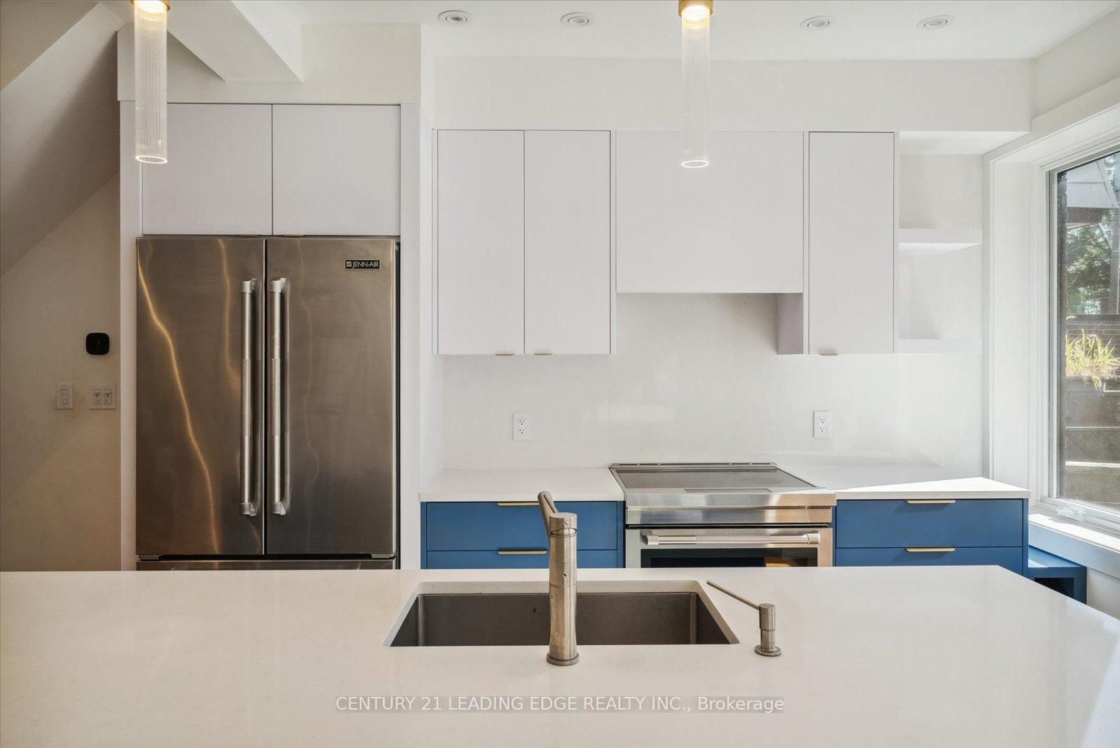 Photo 19 of 888 Manning Avenue, Toronto, The Annex — HOMEH