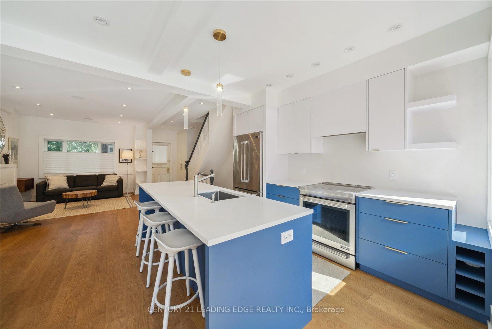 Photo 20 of 888 Manning Avenue, Toronto, The Annex — HOMEH