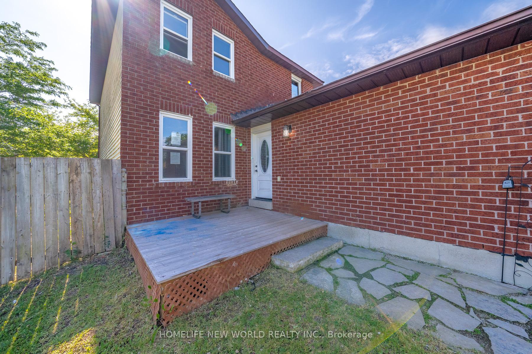 Photo 27 of 341 Hickling Trail, Barrie, Grove East — HOMEH