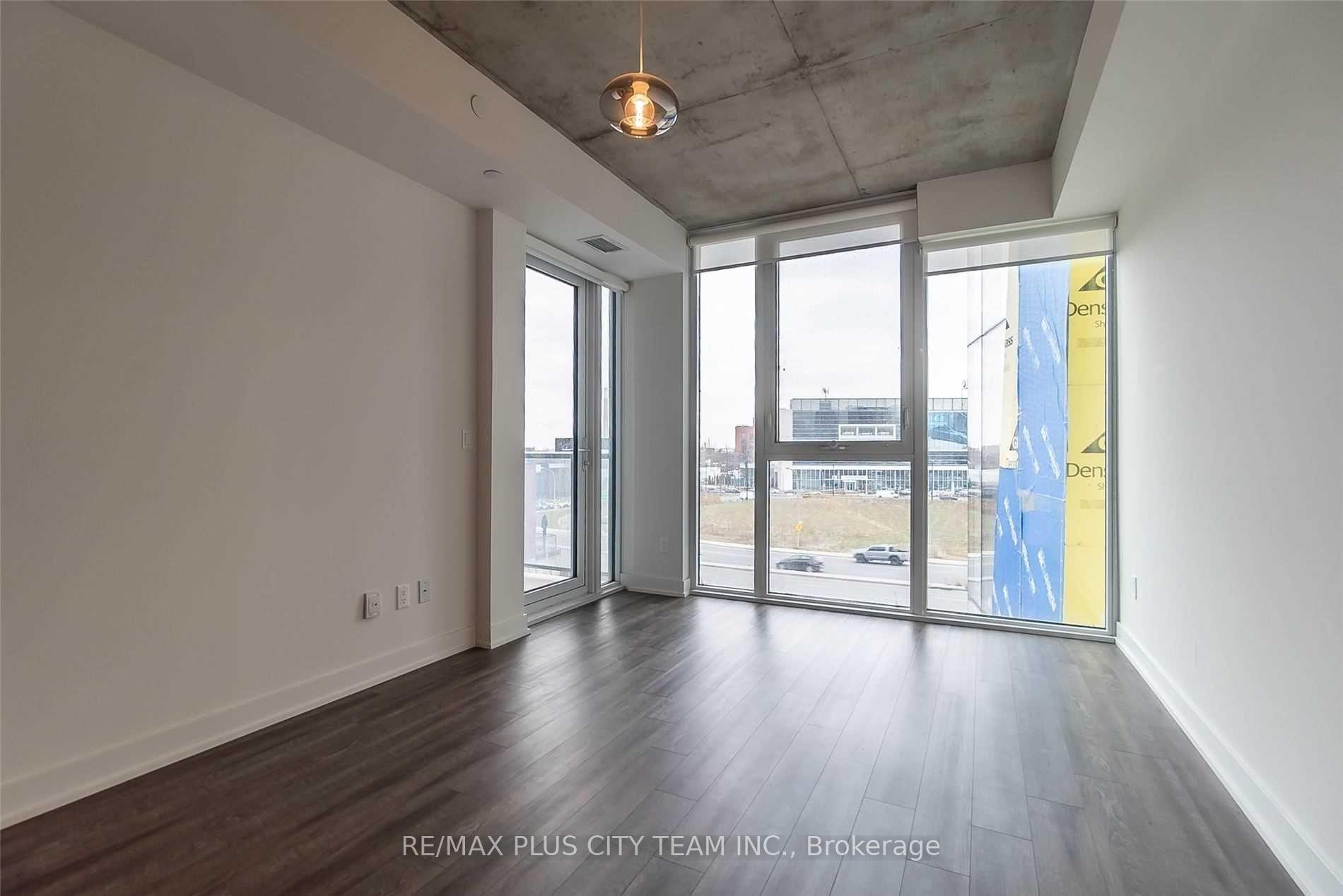 Photo 4 of Unit 305, 15 Baseball Place, Toronto, South Riverdale — HOMEH