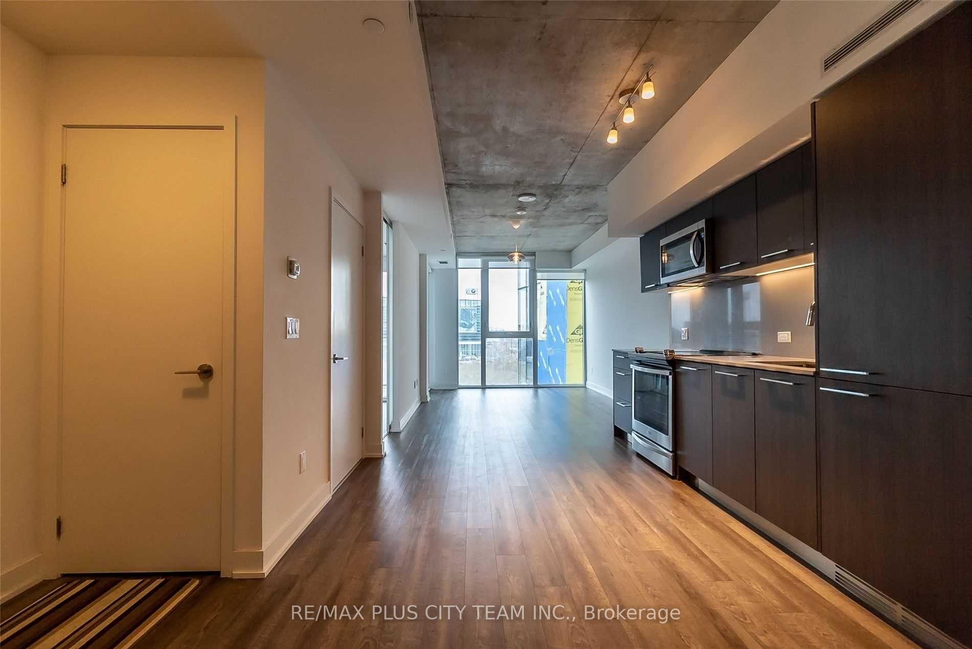 Photo 6 of Unit 305, 15 Baseball Place, Toronto, South Riverdale — HOMEH