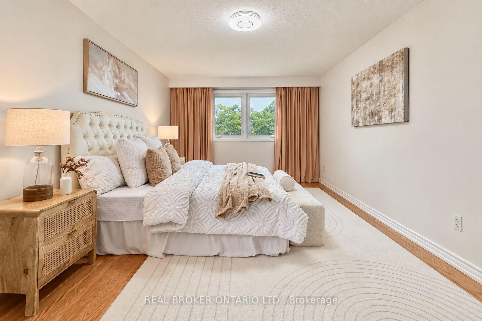 Photo 15 of 89 Bushmills Square, Scarborough, Agincourt North — HOMEH