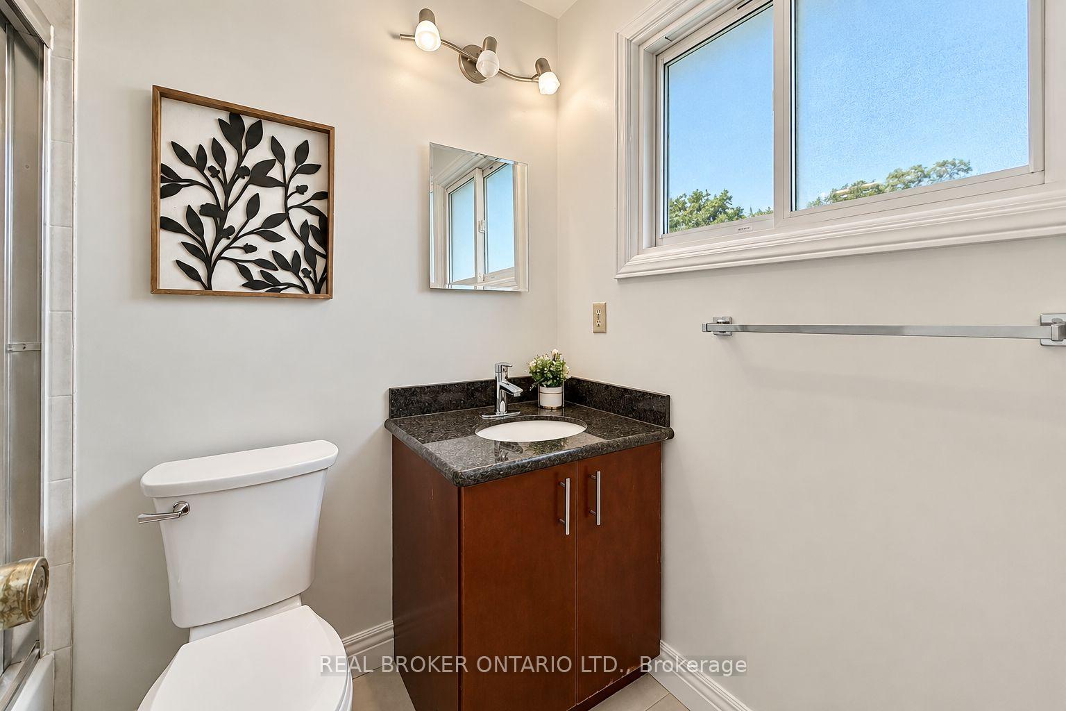 Photo 18 of 89 Bushmills Square, Scarborough, Agincourt North — HOMEH