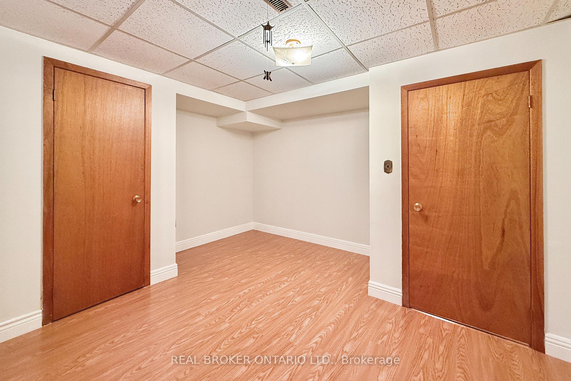 Photo 29 of 89 Bushmills Square, Scarborough, Agincourt North — HOMEH