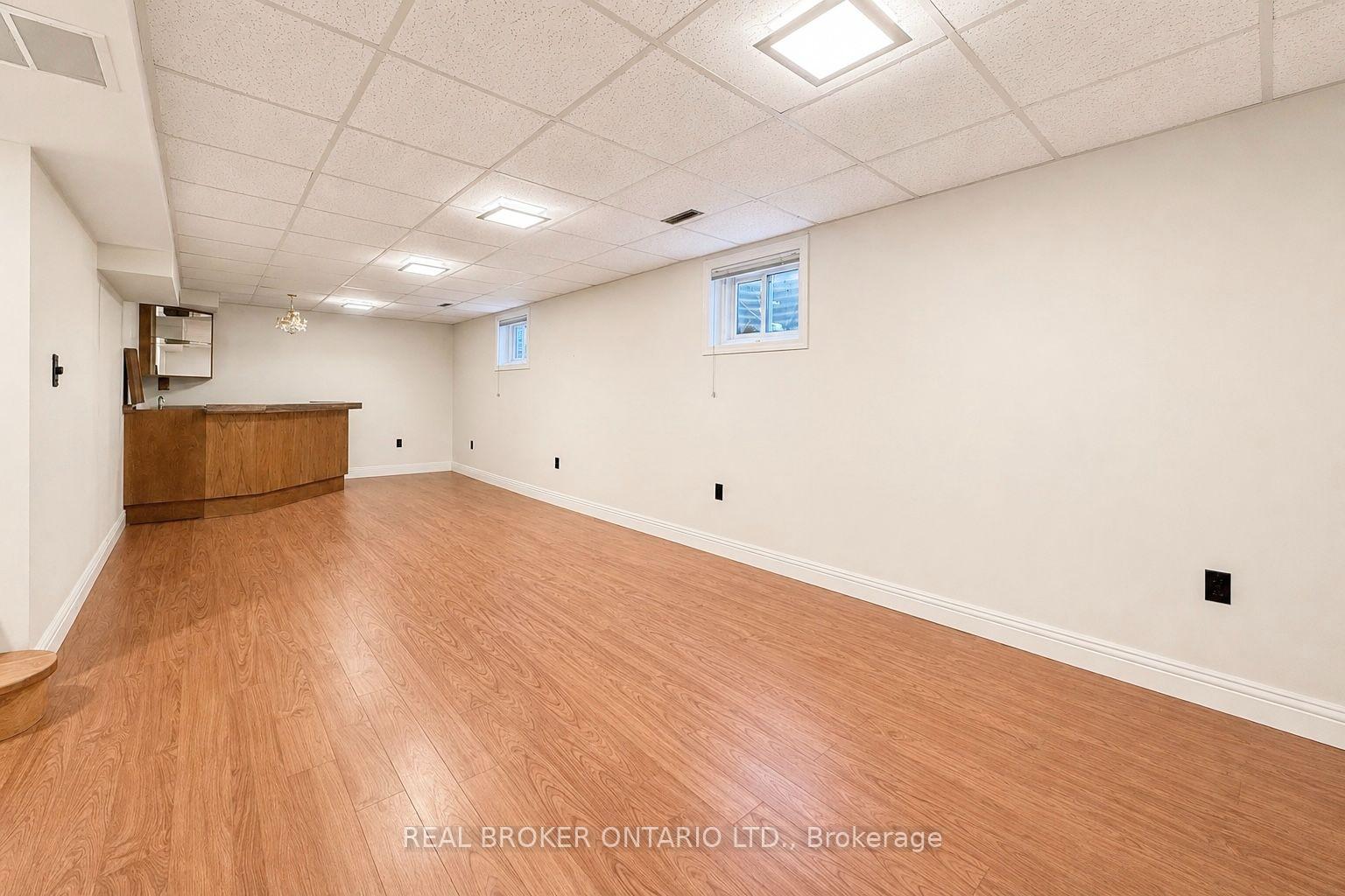 Photo 33 of 89 Bushmills Square, Scarborough, Agincourt North — HOMEH