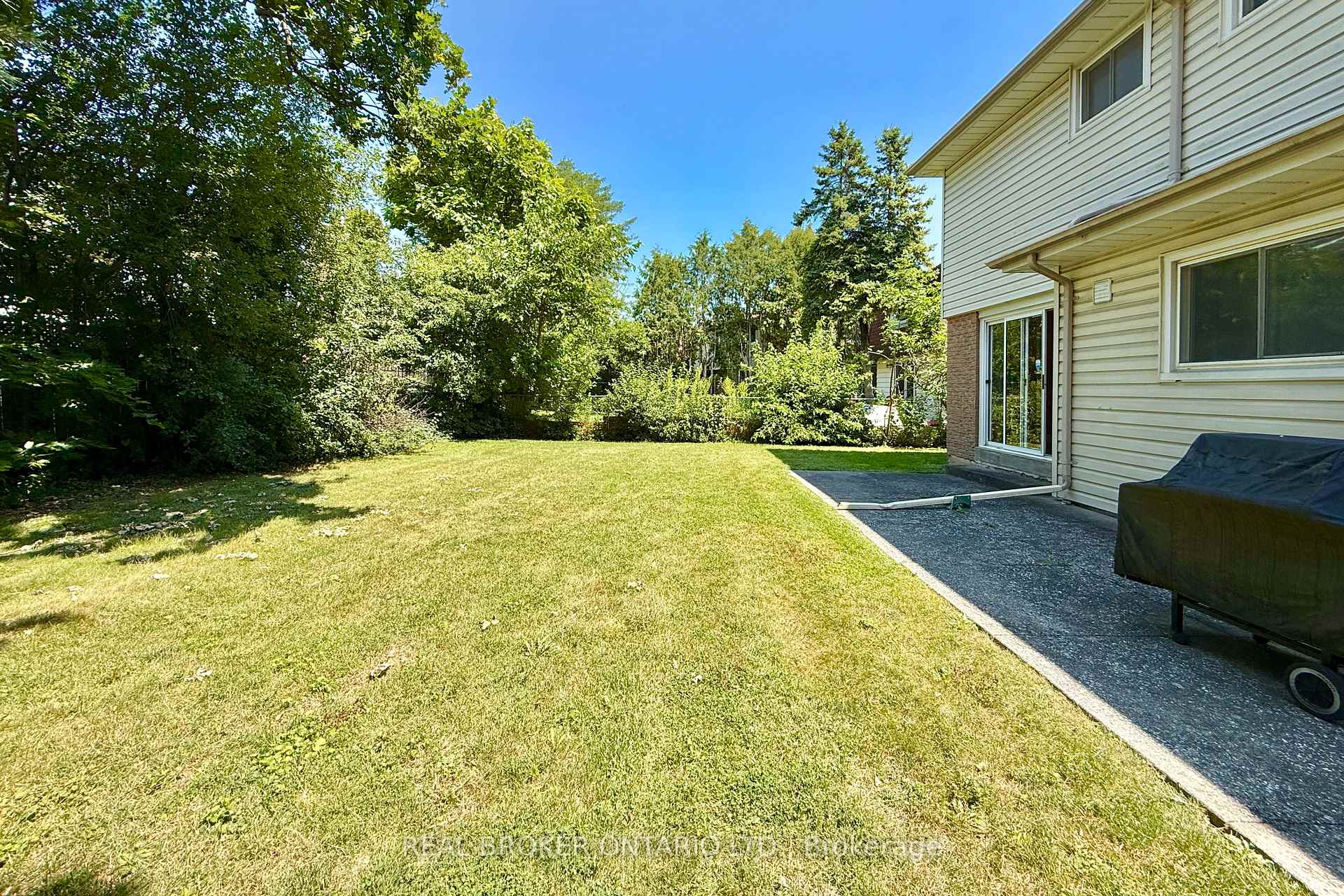 Photo 36 of 89 Bushmills Square, Scarborough, Agincourt North — HOMEH