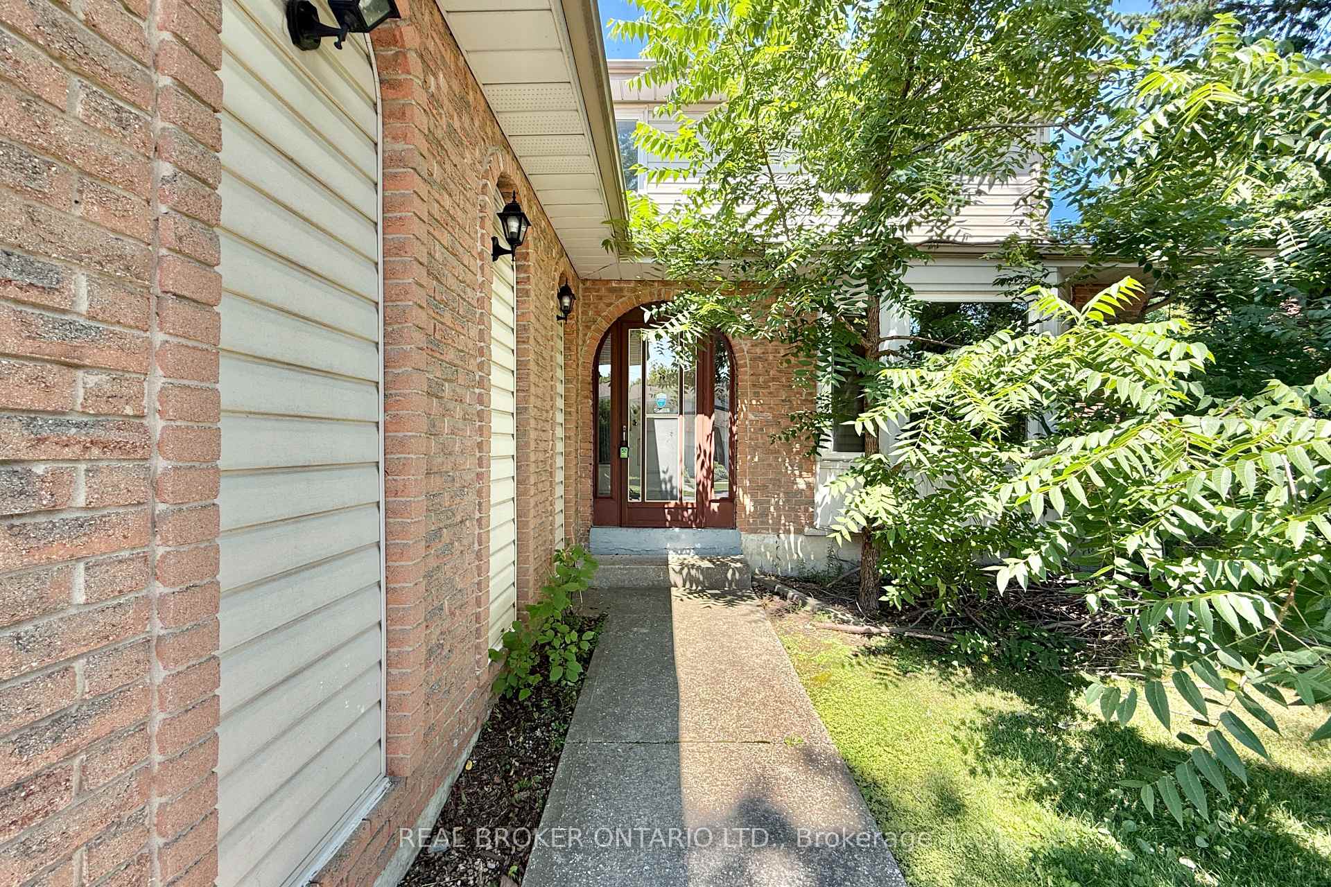 Photo 37 of 89 Bushmills Square, Scarborough, Agincourt North — HOMEH
