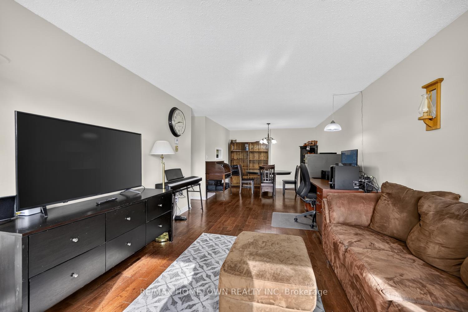 Photo 12 of Unit 209, 820 Laurier Boulevard, Brockville, Brockville — HOMEH