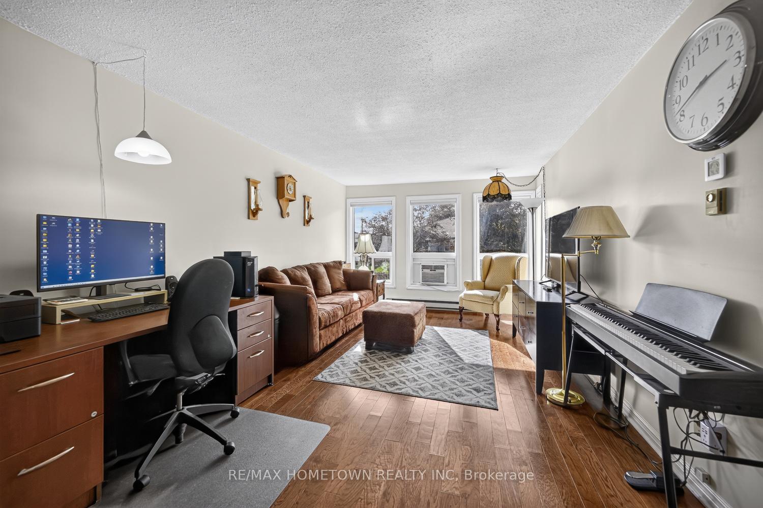 Photo 13 of Unit 209, 820 Laurier Boulevard, Brockville, Brockville — HOMEH