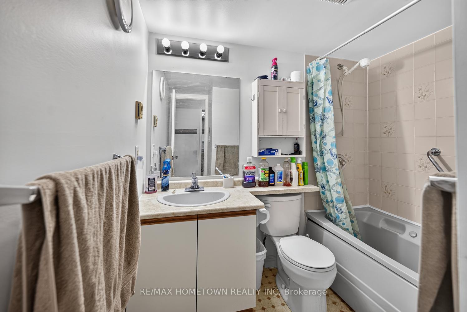 Photo 20 of Unit 209, 820 Laurier Boulevard, Brockville, Brockville — HOMEH
