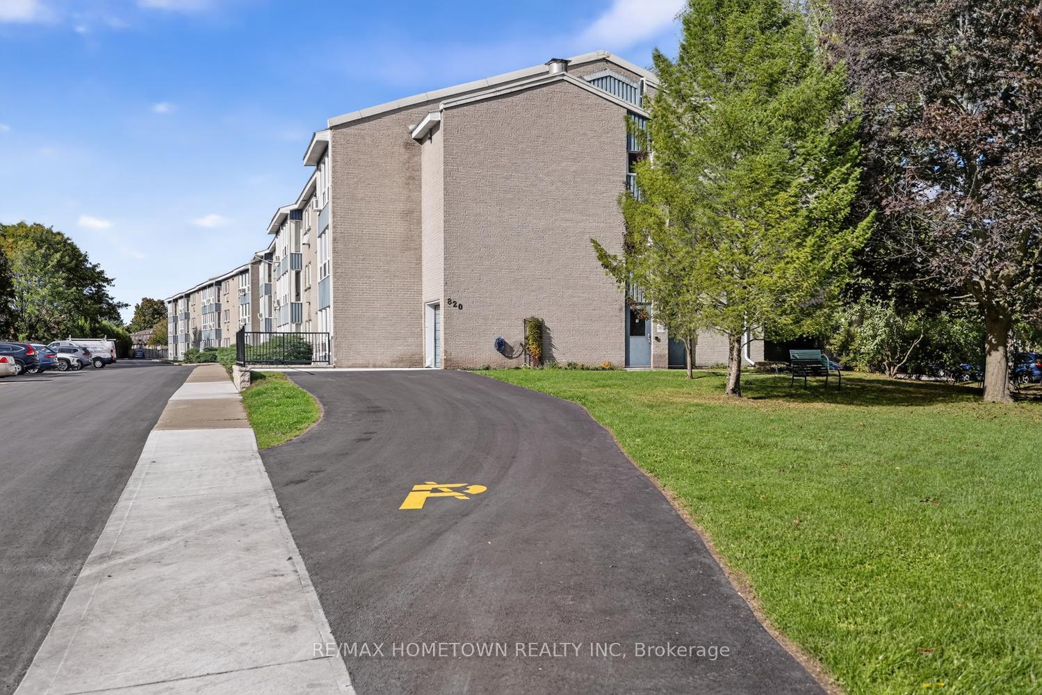 Photo 30 of Unit 209, 820 Laurier Boulevard, Brockville, Brockville — HOMEH