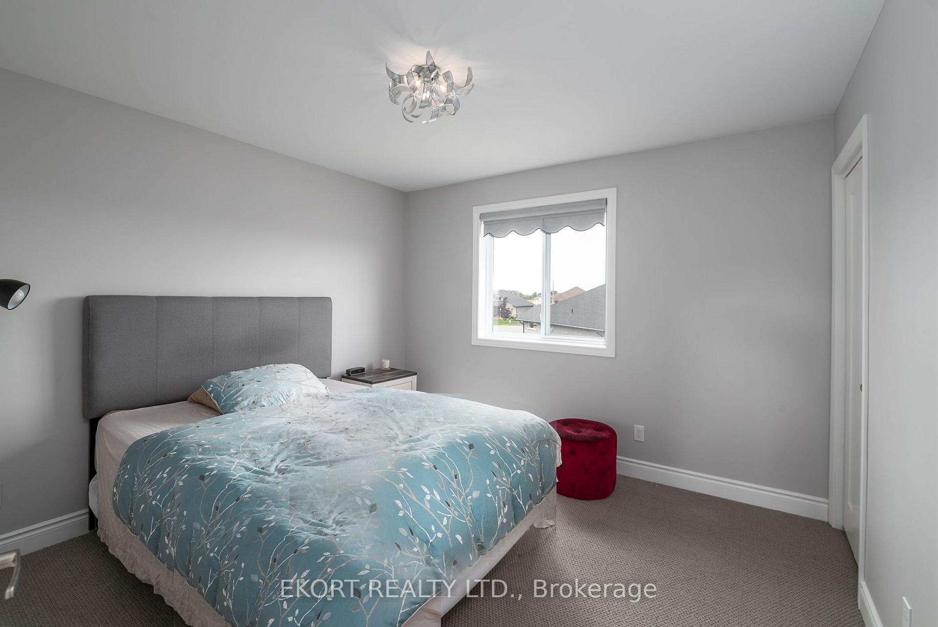 Photo 24 of 61 Hampton Ridge Drive, Belleville, Thurlow Ward — HOMEH