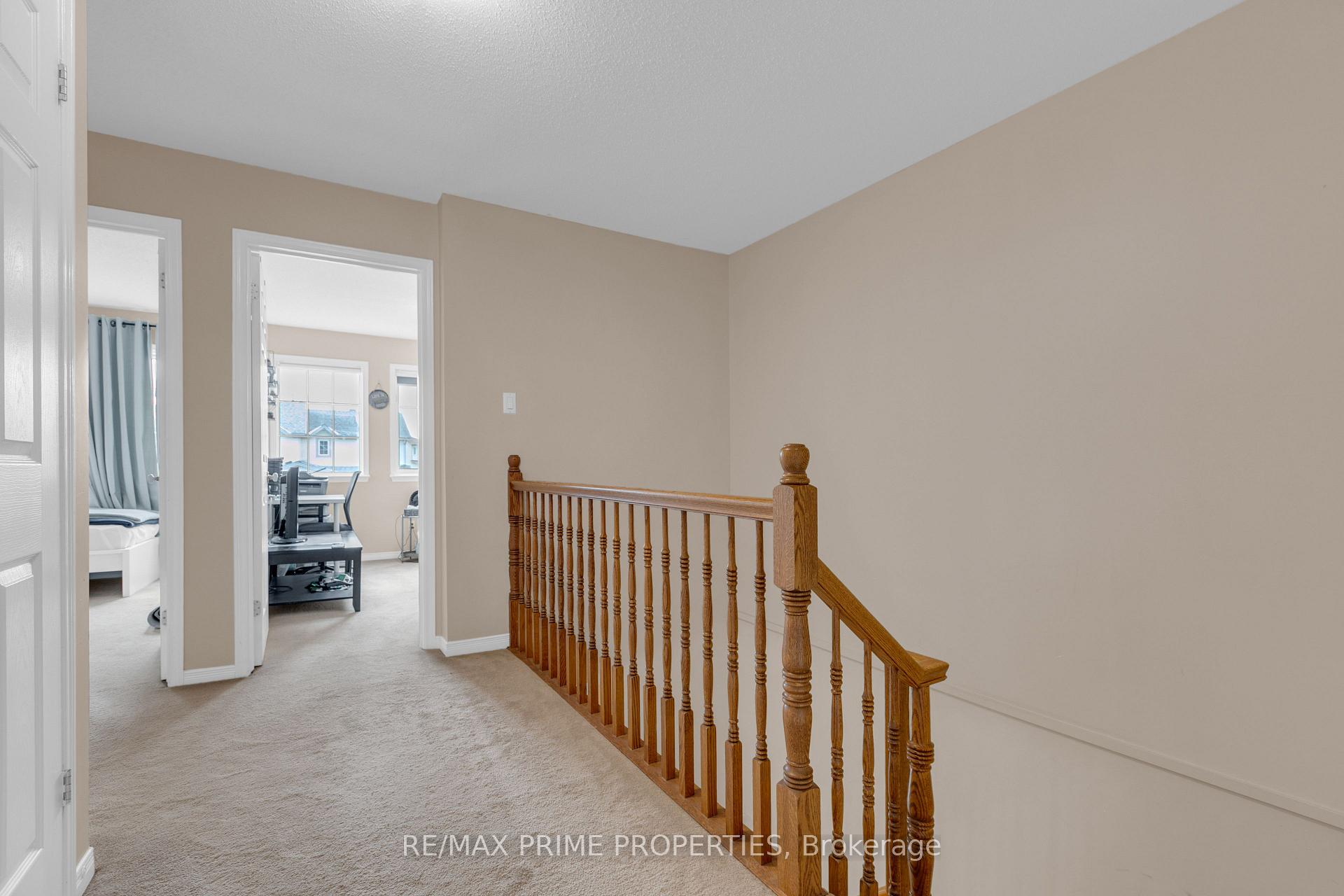 Photo 16 of 33 Inverkip Avenue, Ottawa, Hunt Club Park/Greenboro — HOMEH