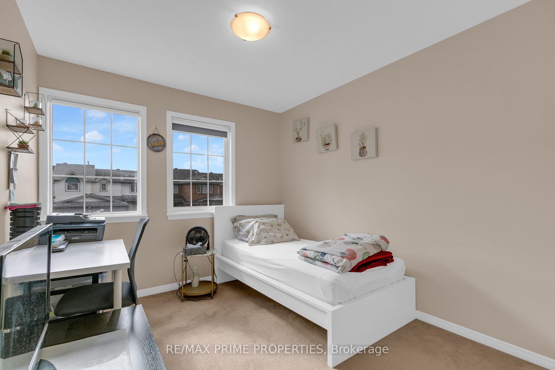 Photo 24 of 33 Inverkip Avenue, Ottawa, Hunt Club Park/Greenboro — HOMEH