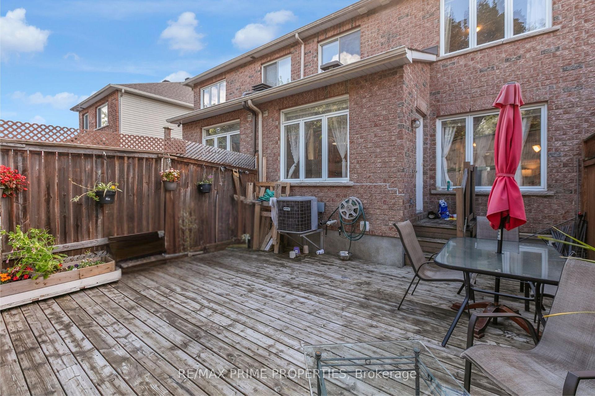 Photo 31 of 33 Inverkip Avenue, Ottawa, Hunt Club Park/Greenboro — HOMEH