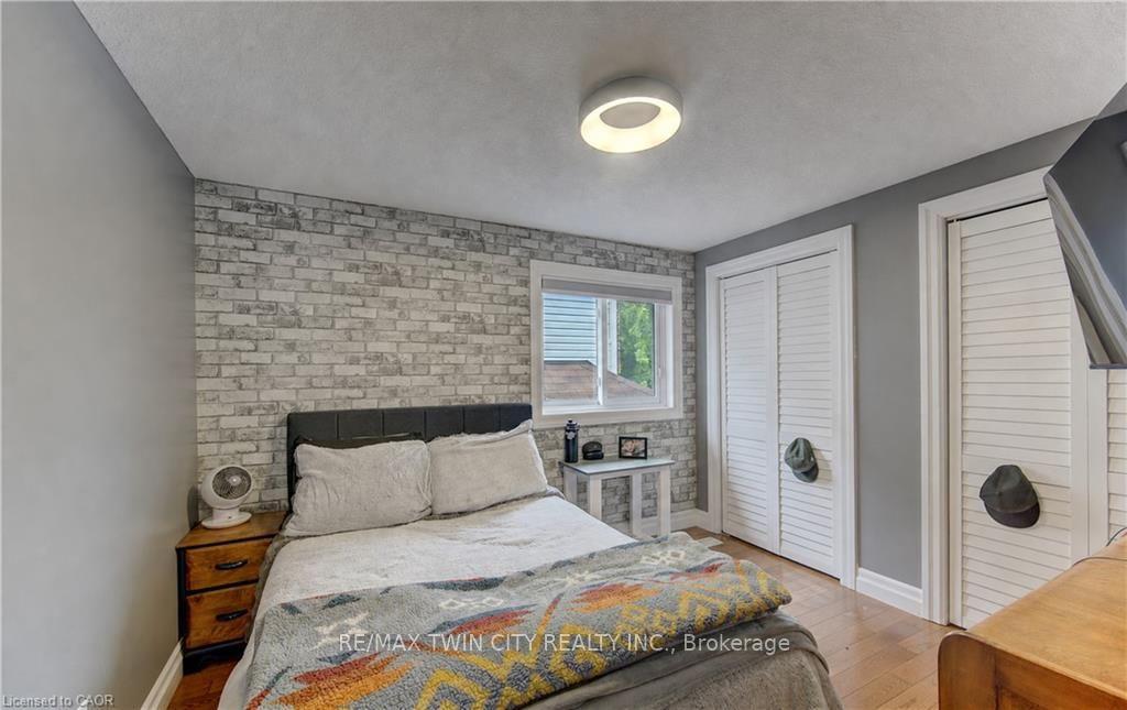 Photo 22 of 231 Steepleridge Street, Kitchener, Doon South — HOMEH