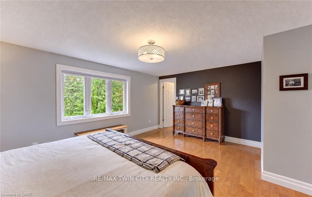 Photo 25 of 231 Steepleridge Street, Kitchener, Doon South — HOMEH