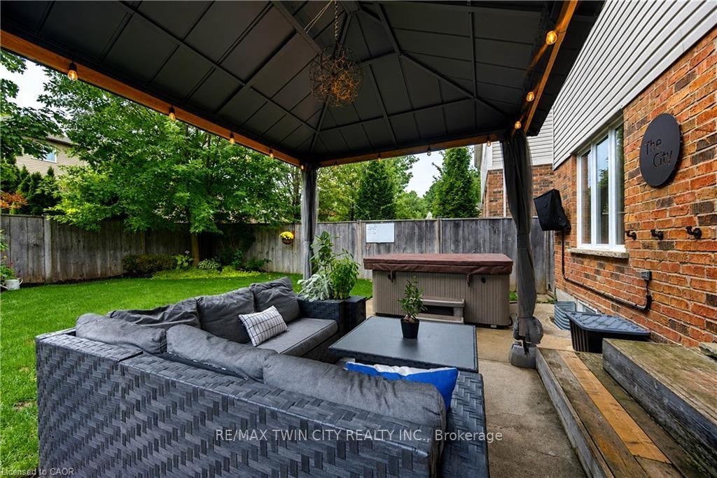 Photo 42 of 231 Steepleridge Street, Kitchener, Doon South — HOMEH