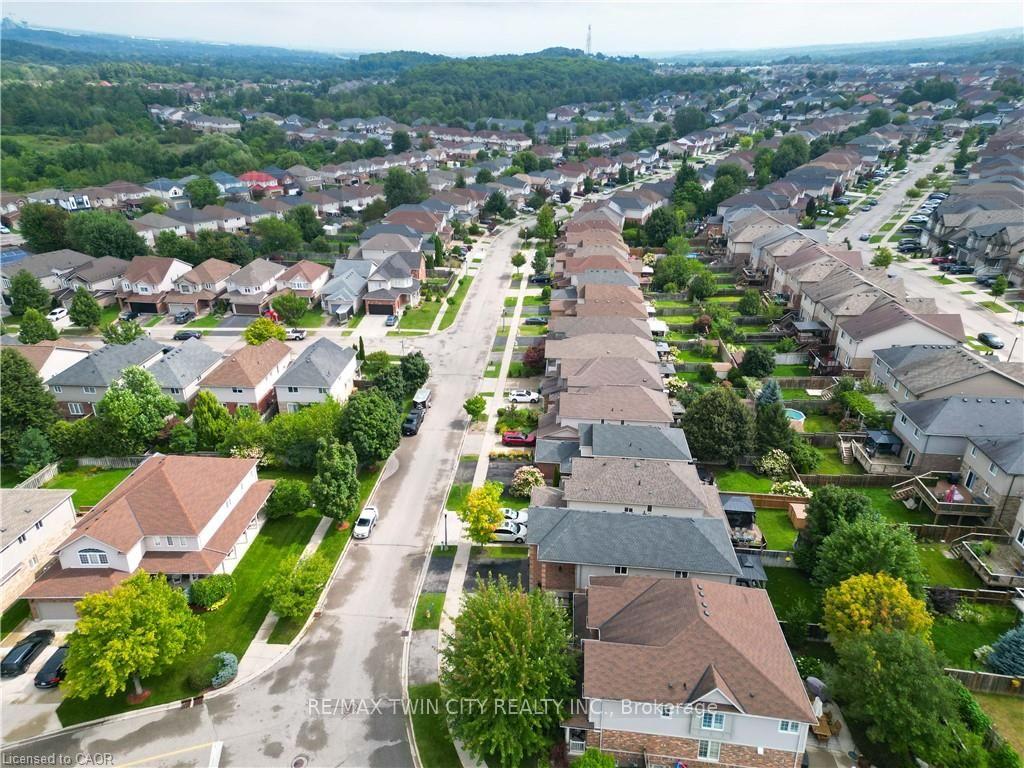 Photo 44 of 231 Steepleridge Street, Kitchener, Doon South — HOMEH