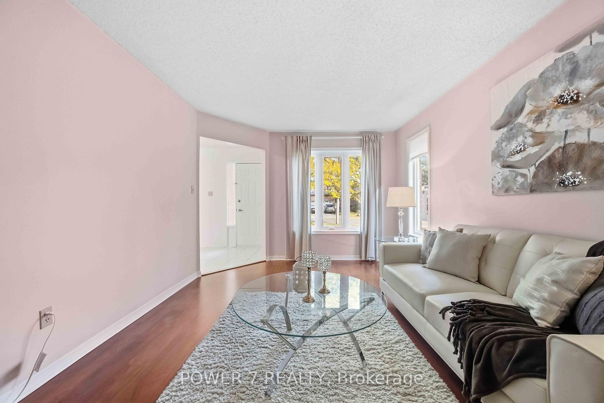 Photo 8 of 98 Sullivan Drive, Ajax, Central — HOMEH