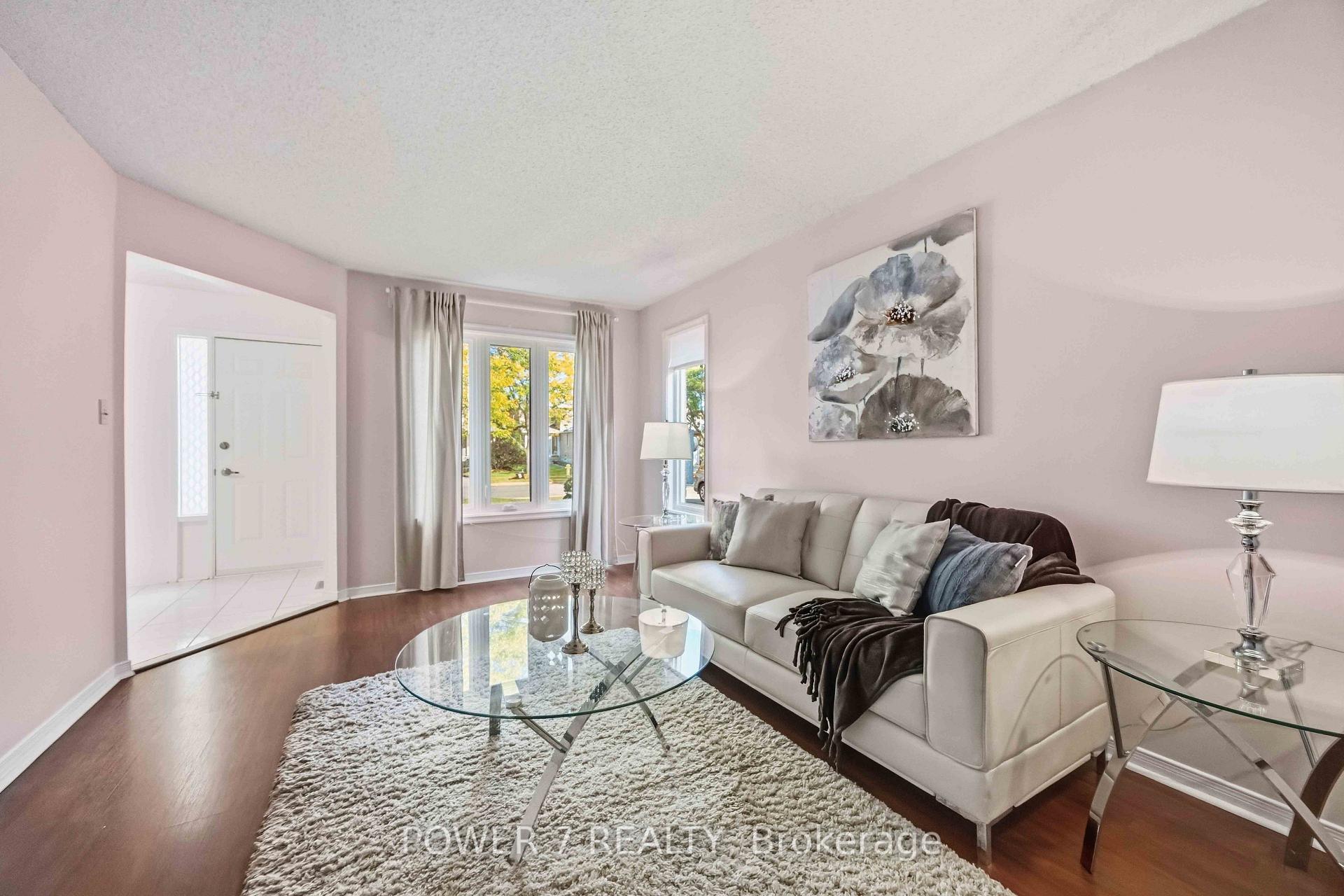 Photo 10 of 98 Sullivan Drive, Ajax, Central — HOMEH