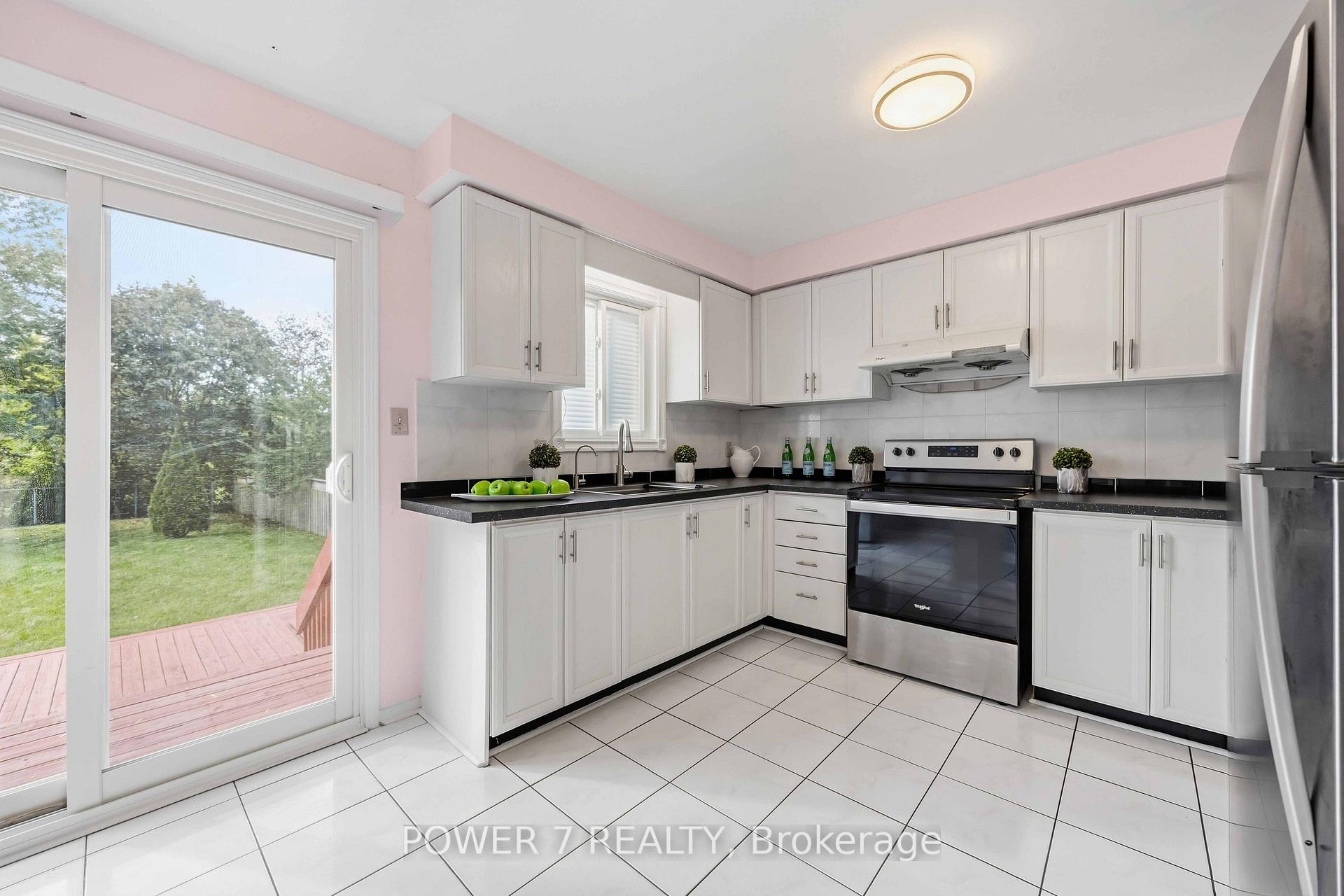 Photo 21 of 98 Sullivan Drive, Ajax, Central — HOMEH