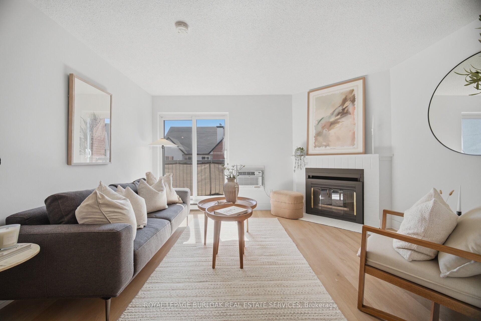 Photo 6 of Unit 532, 1450 Glen Abbey Gate, Oakville, Glen Abbey — HOMEH