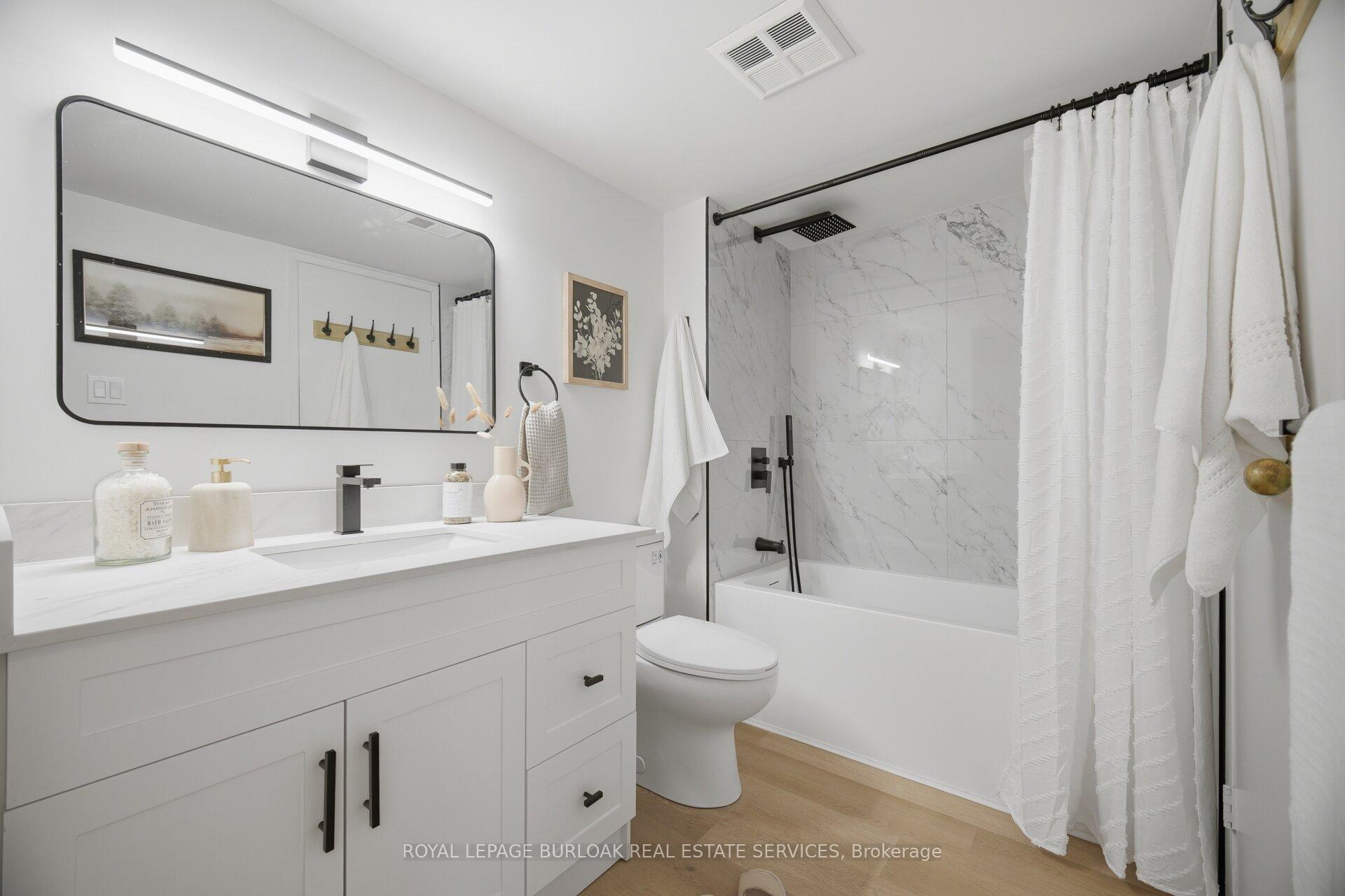 Photo 17 of Unit 532, 1450 Glen Abbey Gate, Oakville, Glen Abbey — HOMEH
