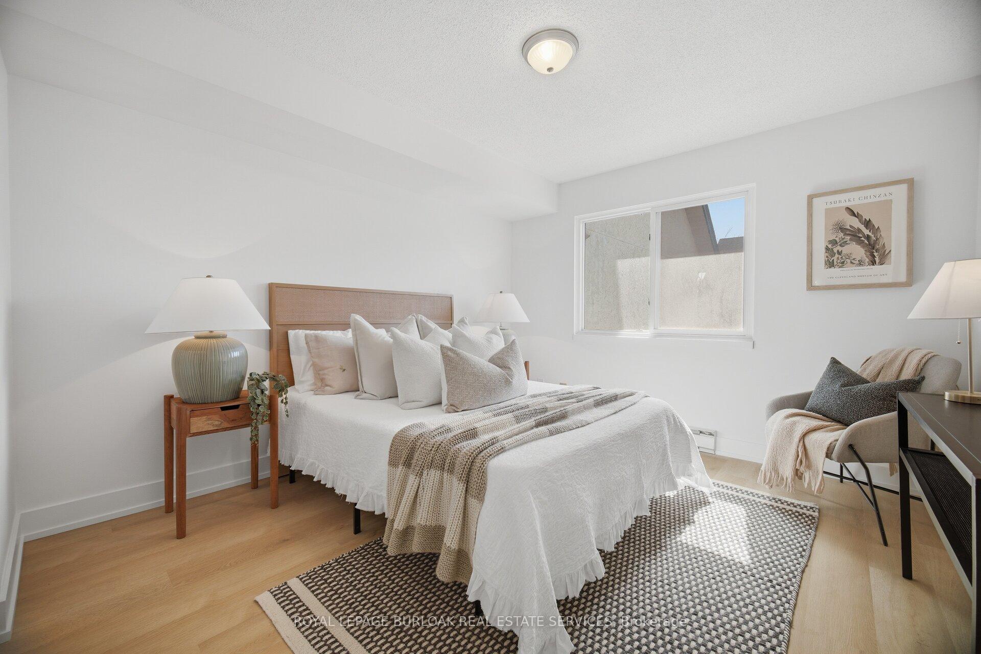 Photo 20 of Unit 532, 1450 Glen Abbey Gate, Oakville, Glen Abbey — HOMEH