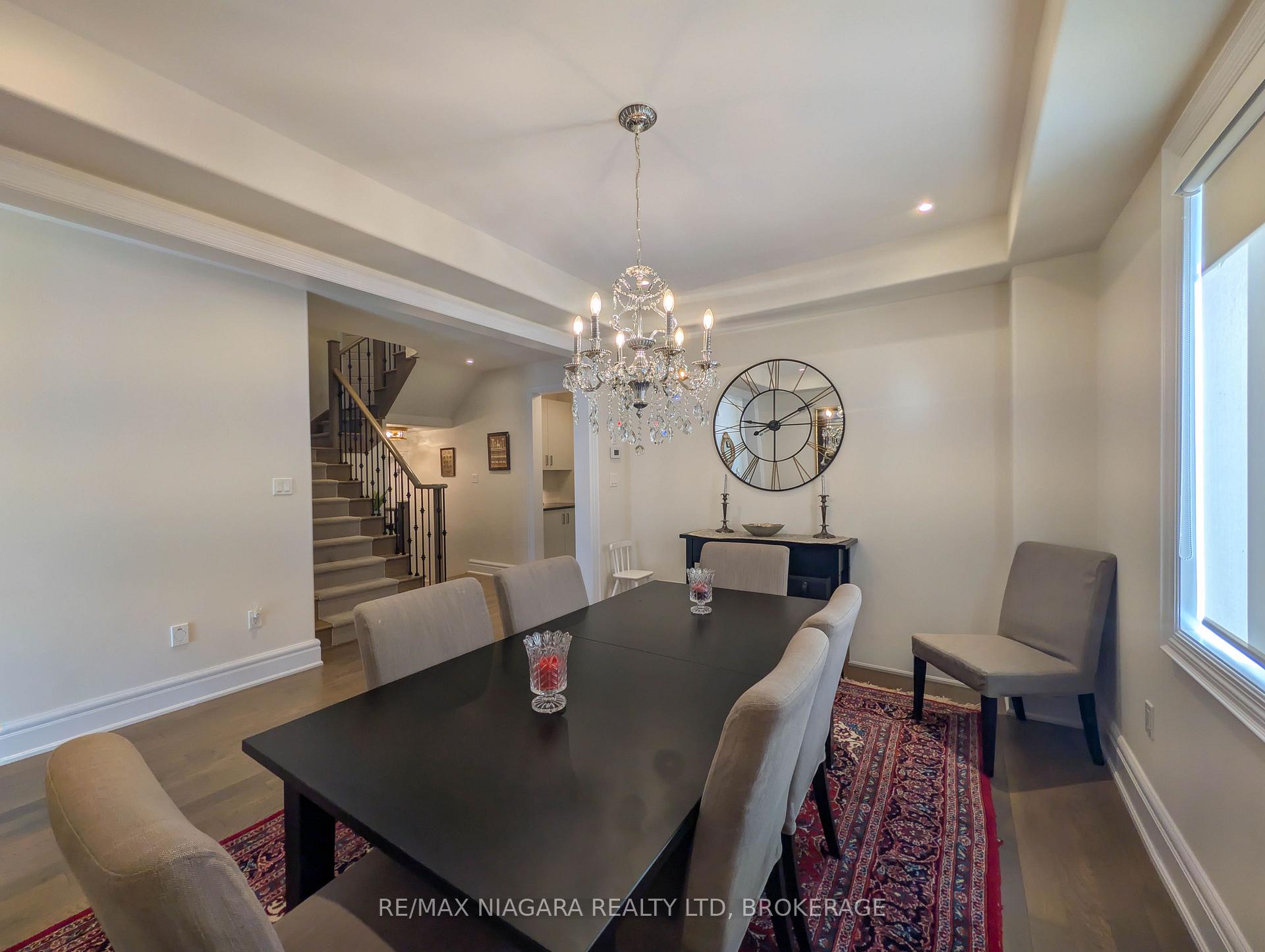 Photo 18 of 7868 Odell Crescent, Niagara Falls, Brown — HOMEH